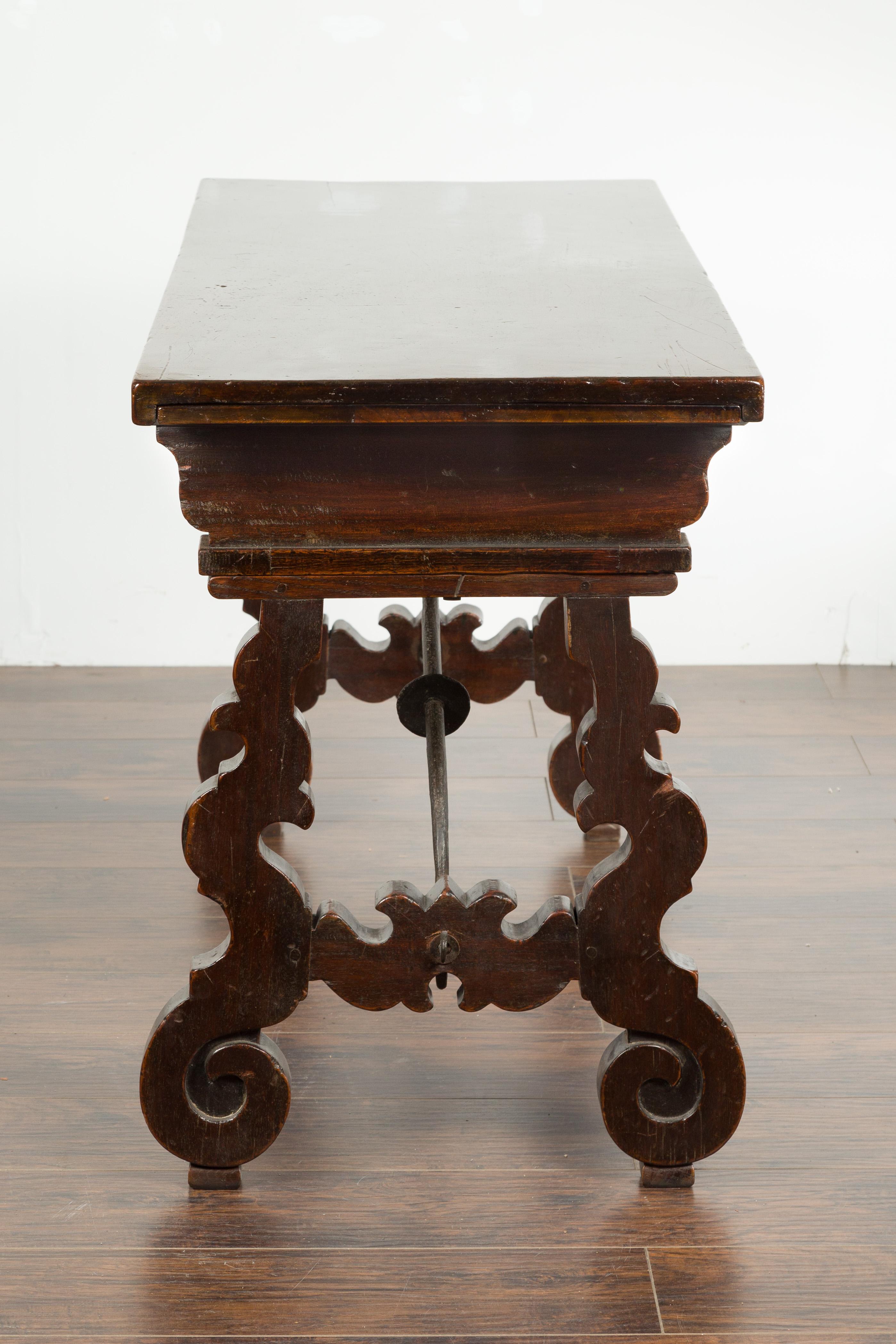 Italian 1820s Walnut Fratino Table with Iron Stretcher and Extension Leaves 6
