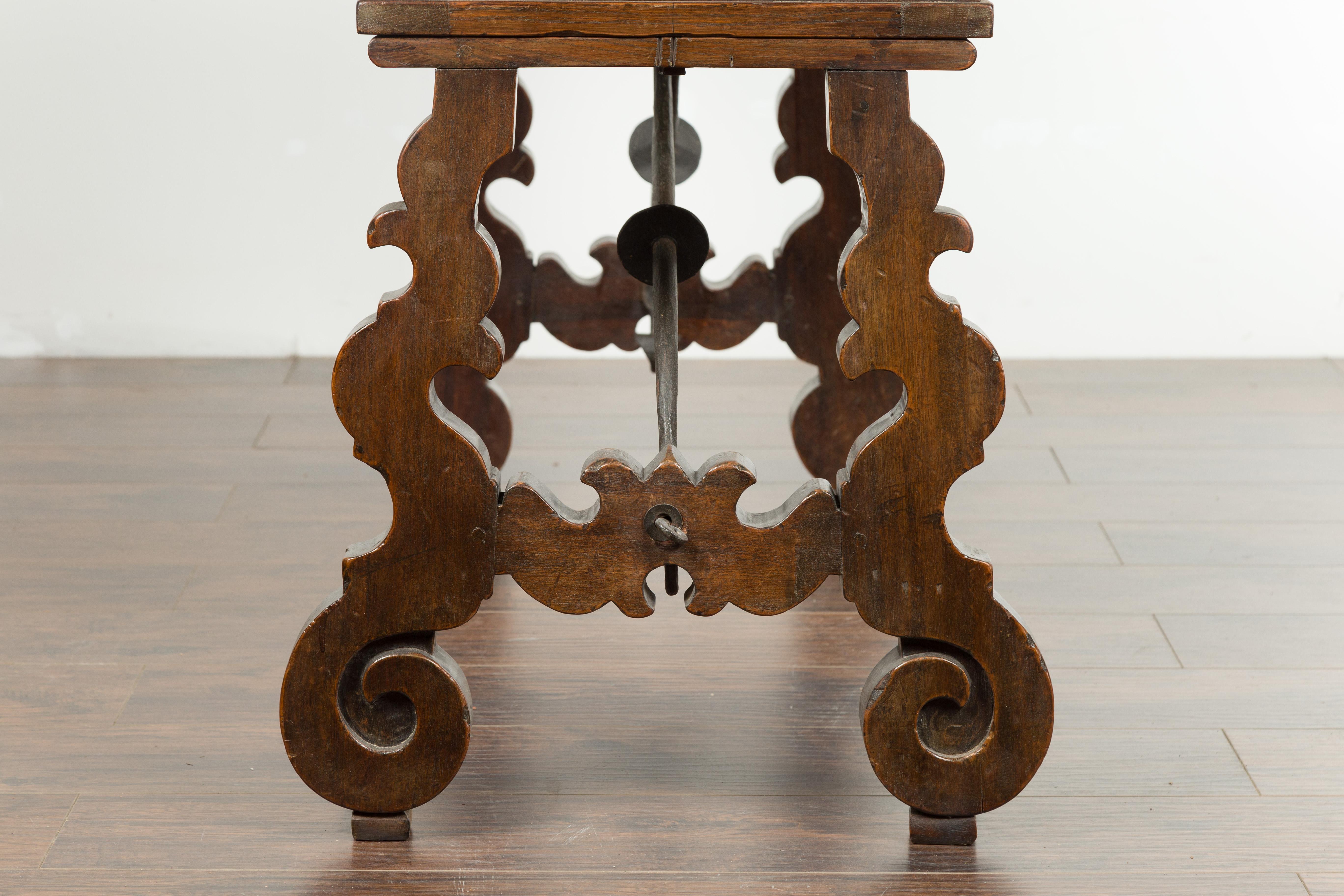 Italian 1820s Walnut Fratino Table with Iron Stretcher and Extension Leaves 12