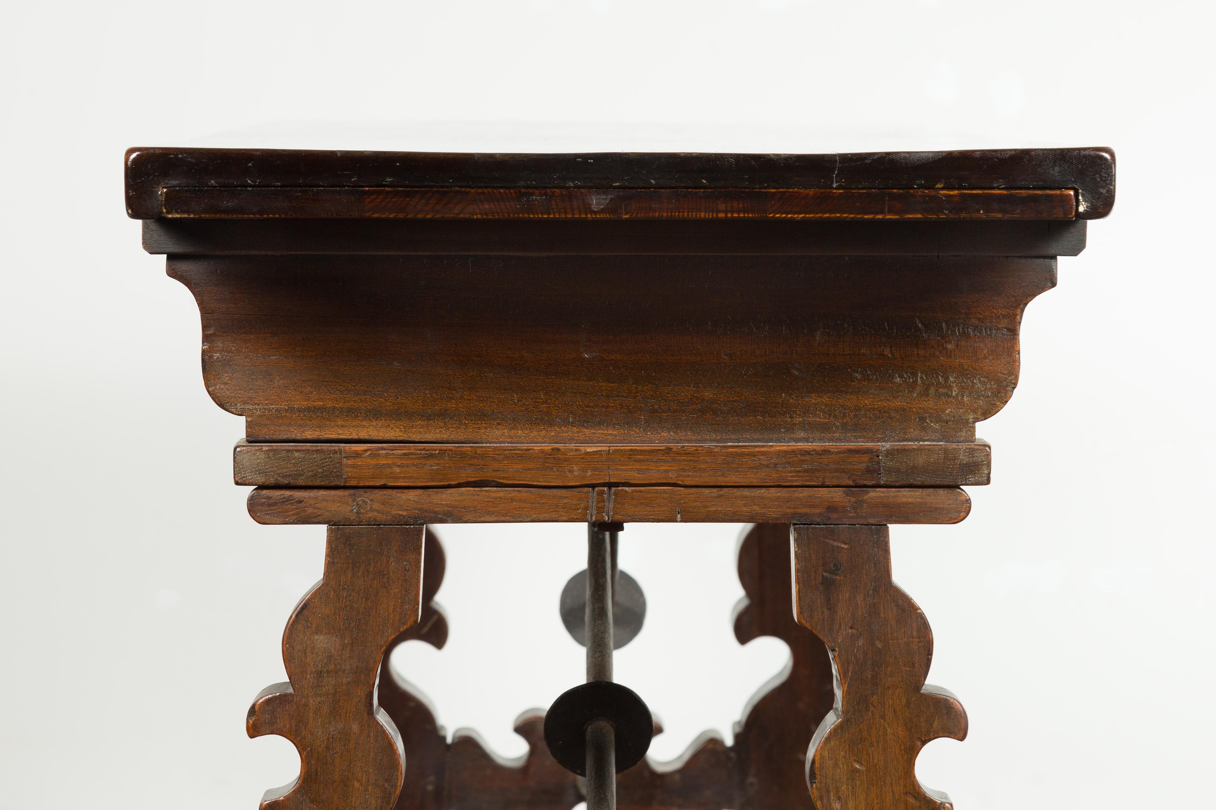 Italian 1820s Walnut Fratino Table with Iron Stretcher and Extension Leaves 13