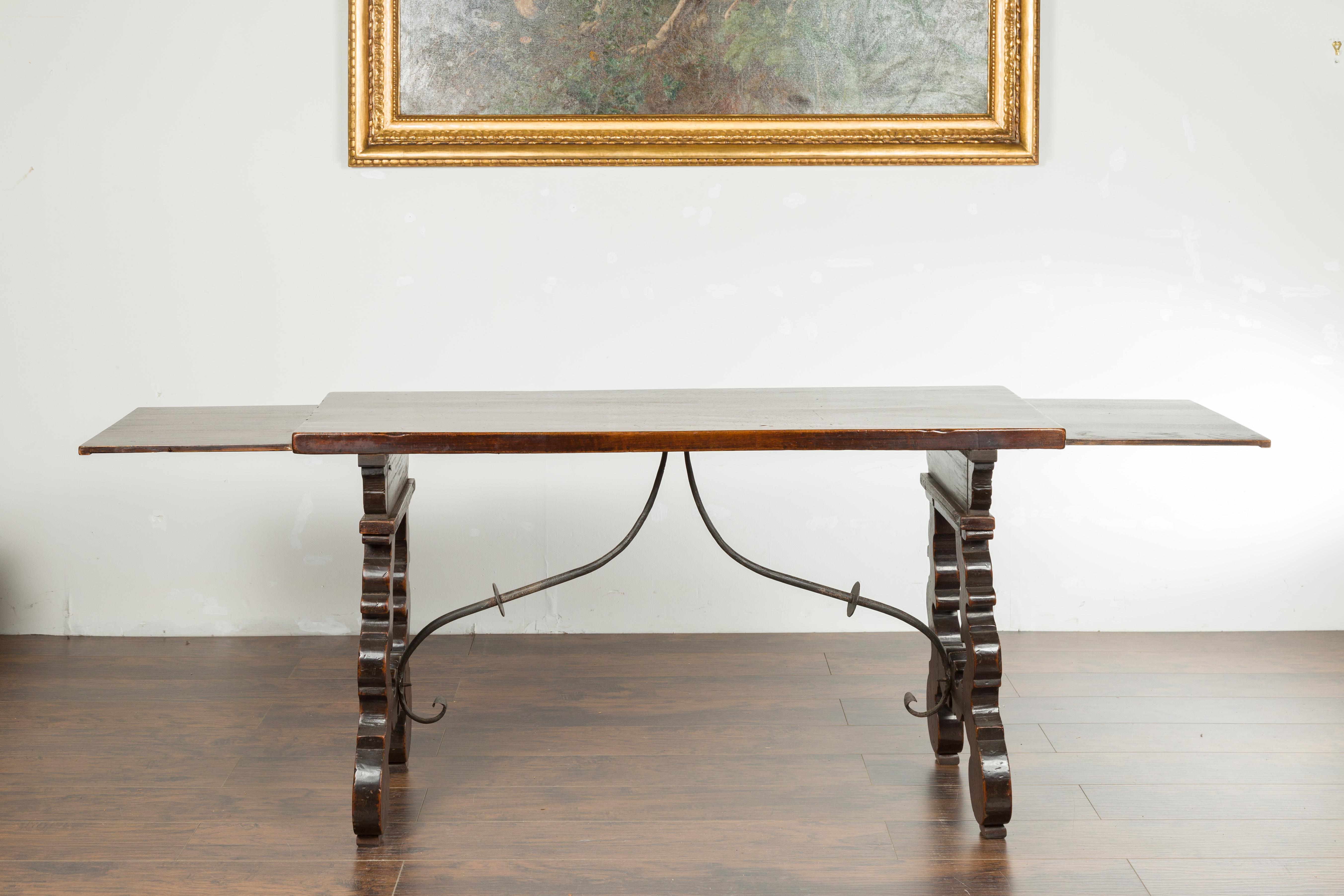 Italian 1820s Walnut Fratino Table with Iron Stretcher and Extension Leaves 14