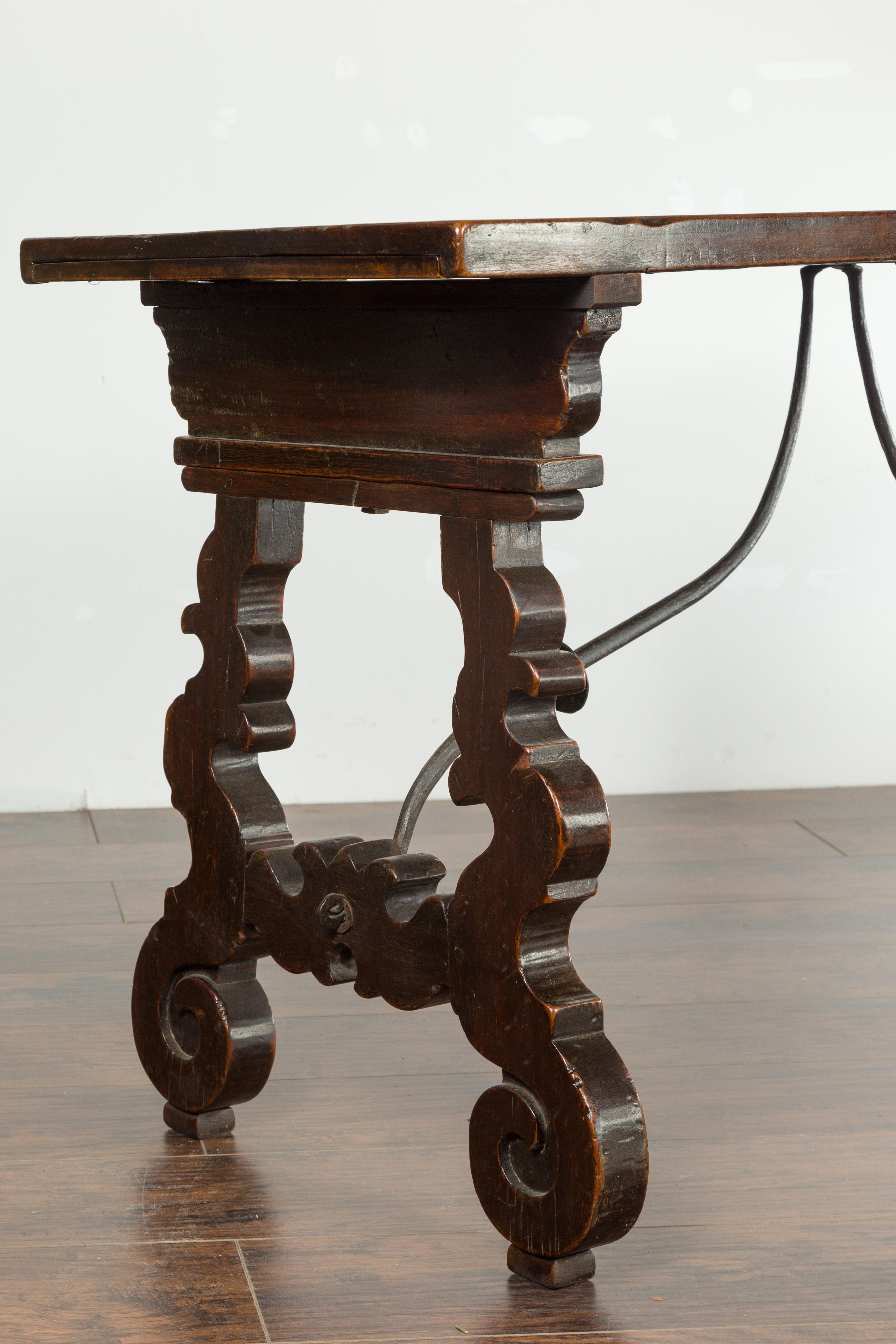 Italian 1820s Walnut Fratino Table with Iron Stretcher and Extension Leaves 4