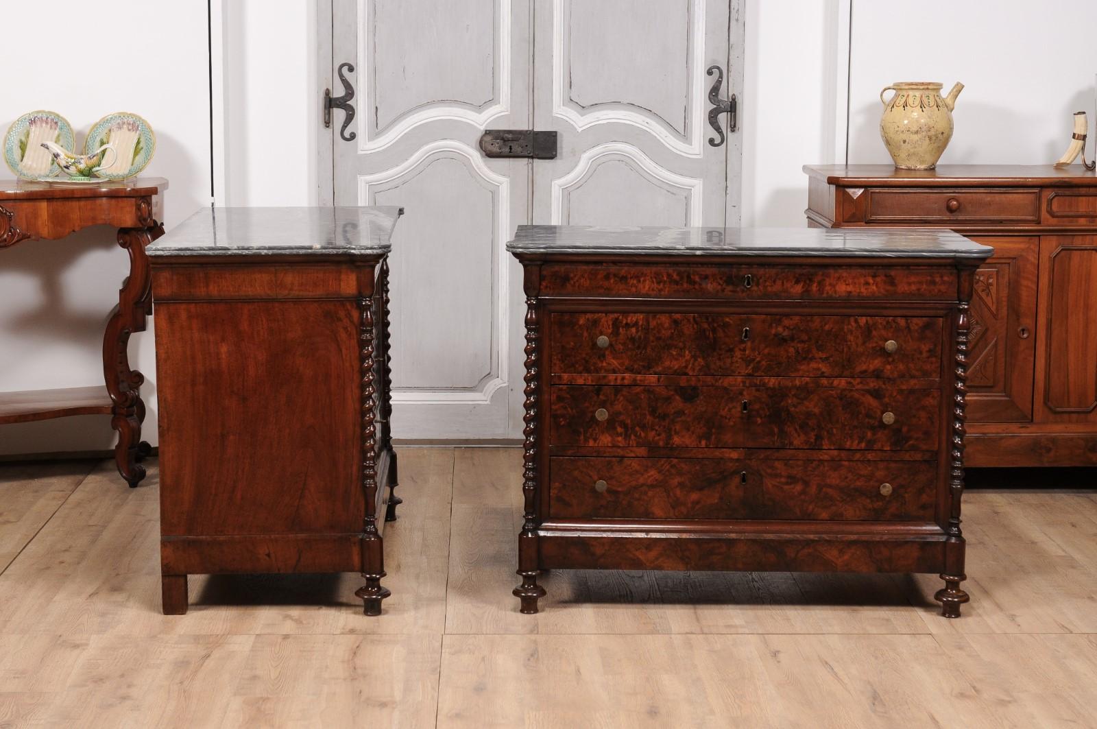 Italian 1830s Burl Walnut Commodes from Lombardi with Gray Marble Tops, a Pair For Sale 3
