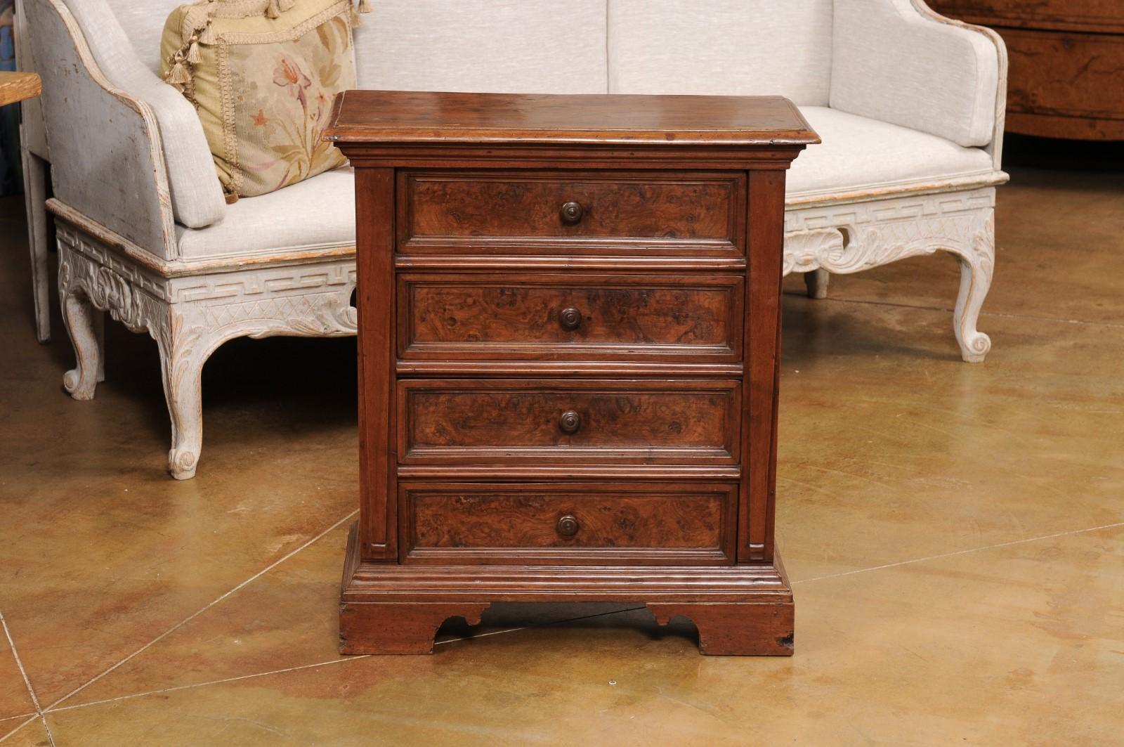 Italian 1840s Bedside Chest with Four Drawers, Burl Panels and Bracket Feet For Sale 5