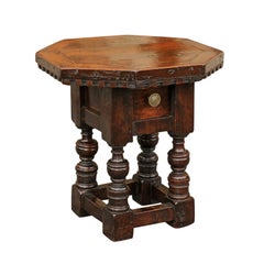 Italian 1840s Walnut Side Table with Octagonal Top, One Drawer and Turned Base
