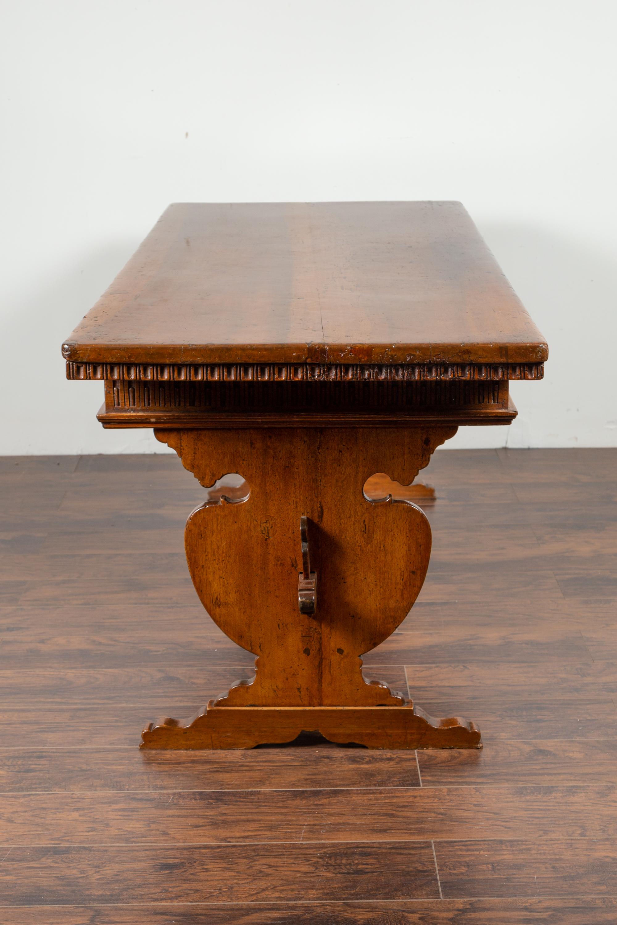 Italian 1840s Walnut Trestle Table with Two Drawers and Fluted Accents 7
