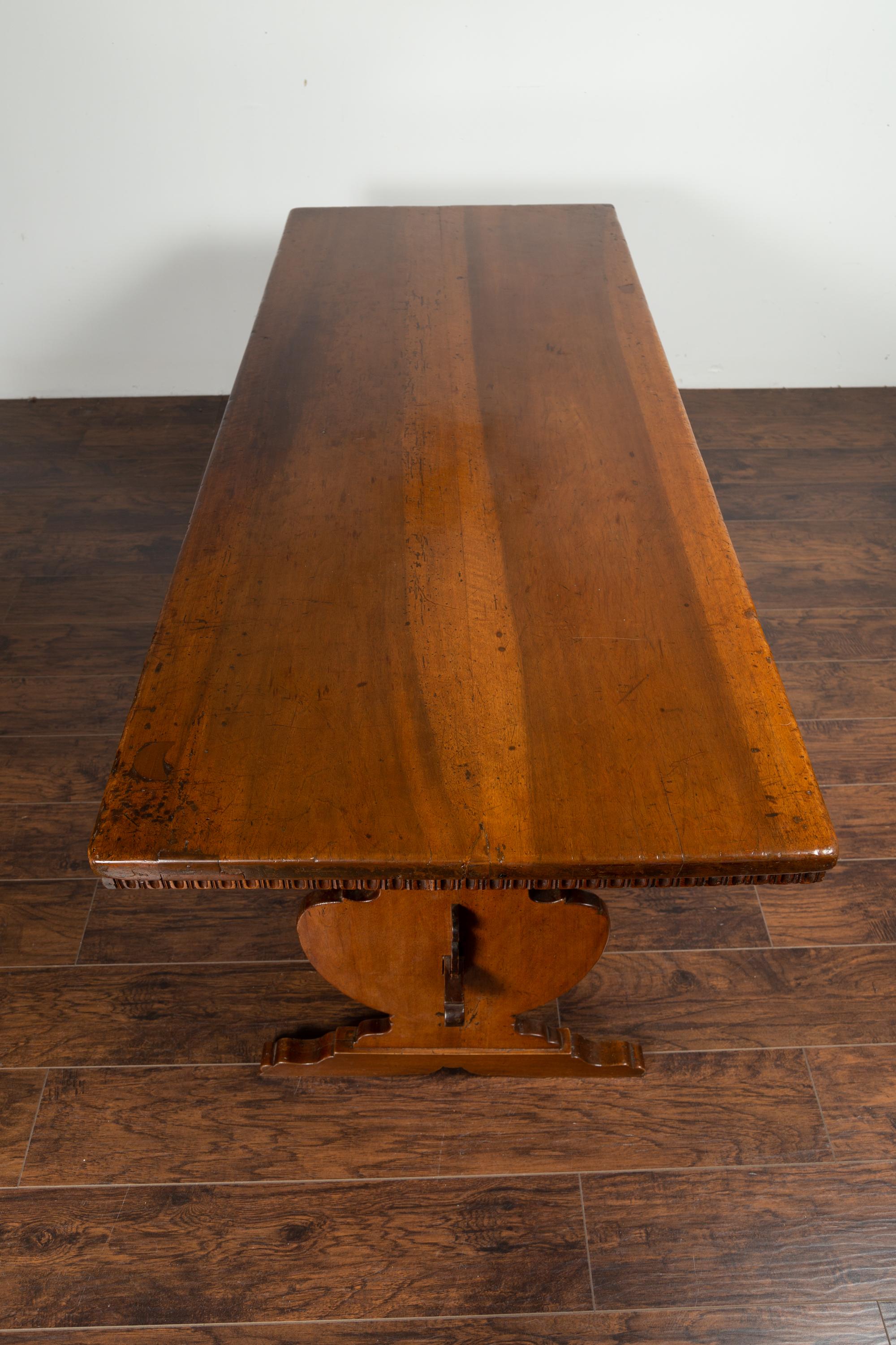 Italian 1840s Walnut Trestle Table with Two Drawers and Fluted Accents 10