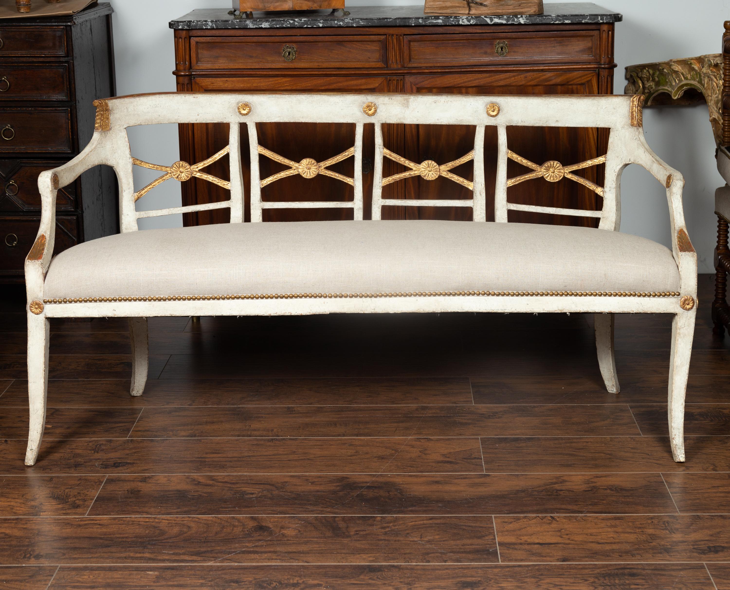 Neoclassical Italian 1860s Painted Wood Bench with Gilded Accents and New Upholstery For Sale
