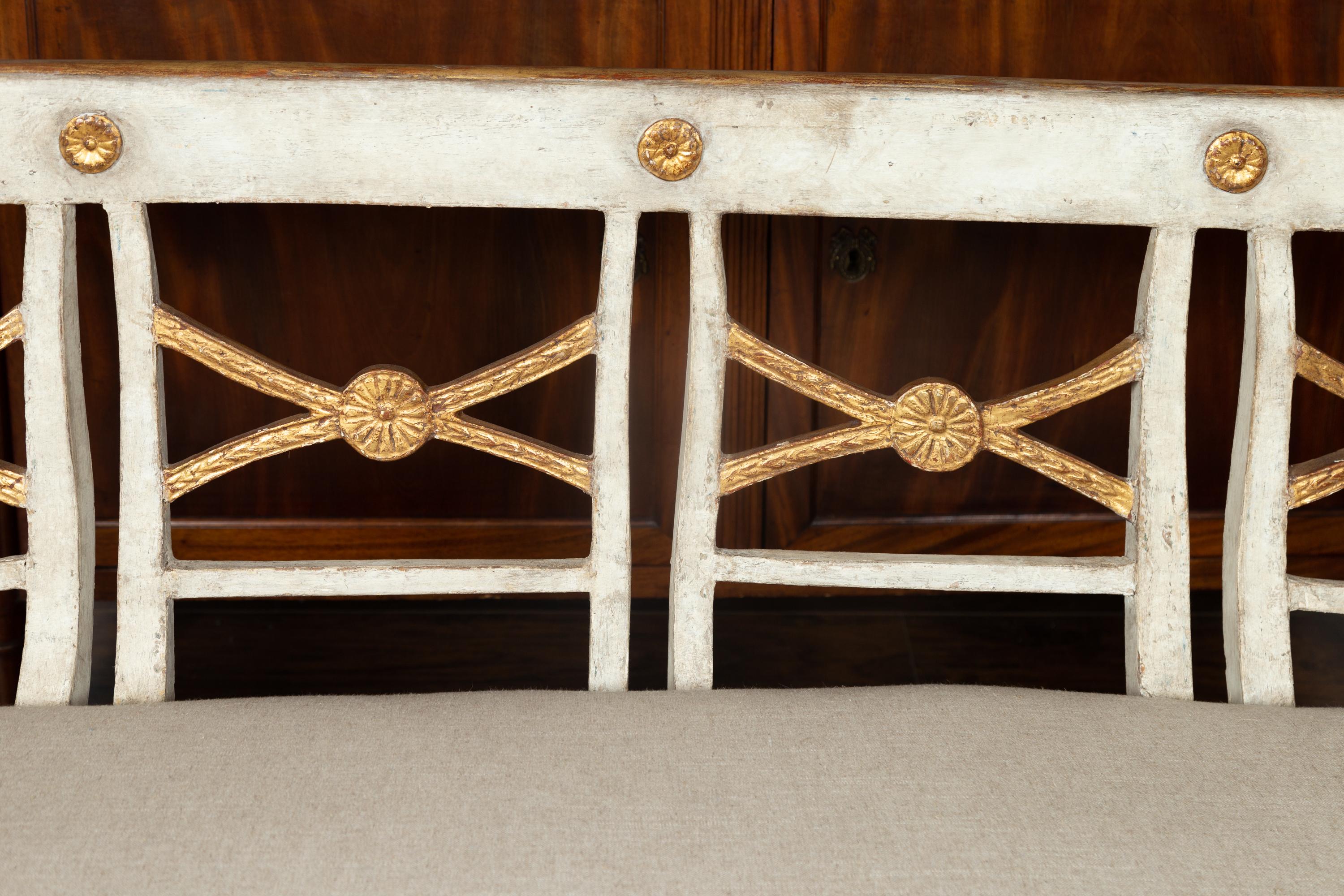 19th Century Italian 1860s Painted Wood Bench with Gilded Accents and New Upholstery For Sale