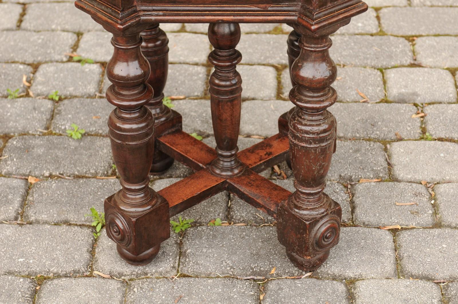 19th Century Italian 1860s Walnut Side Table with Scoop Patterns, Turned Base and Stretcher