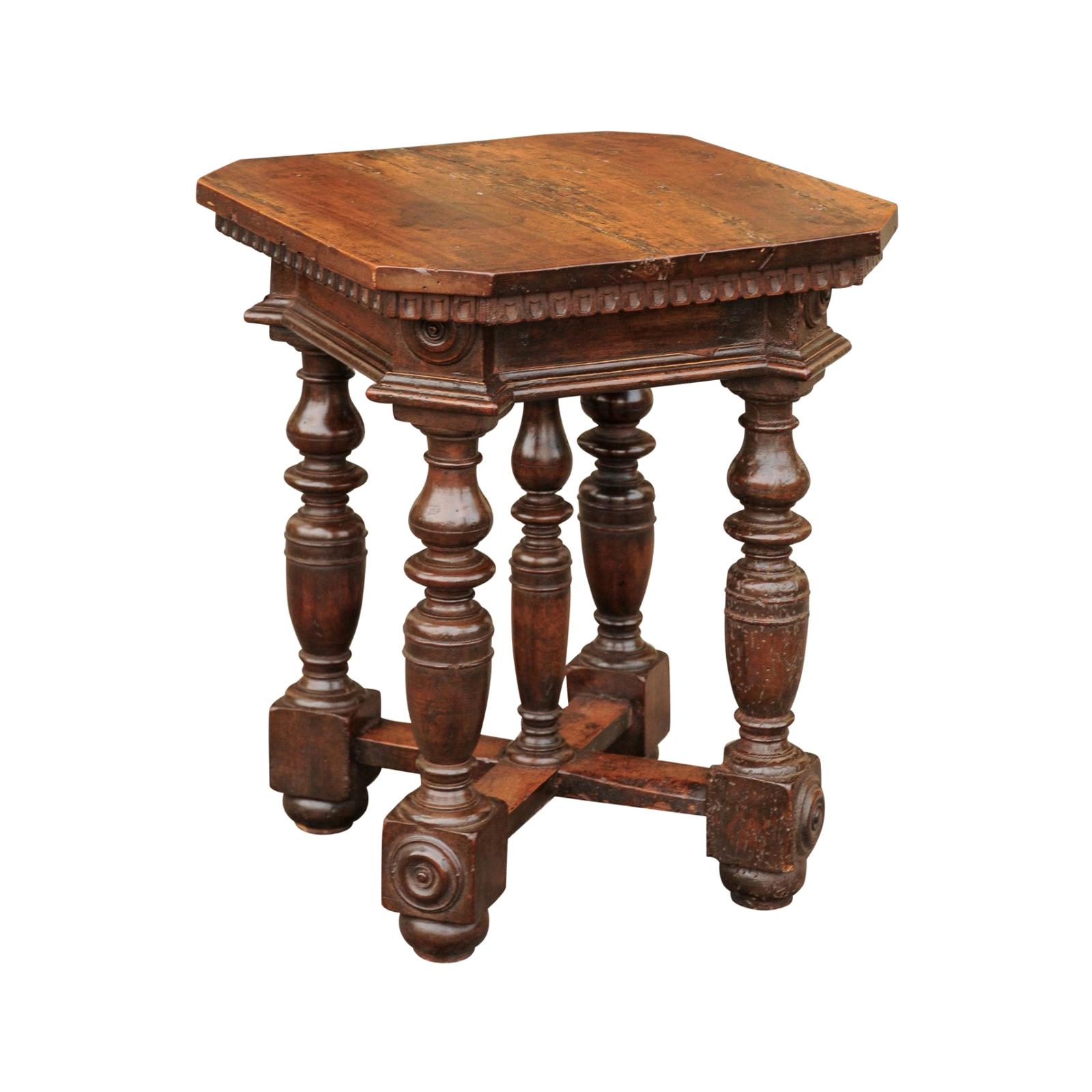 Italian 1860s Walnut Side Table with Scoop Patterns, Turned Base and Stretcher