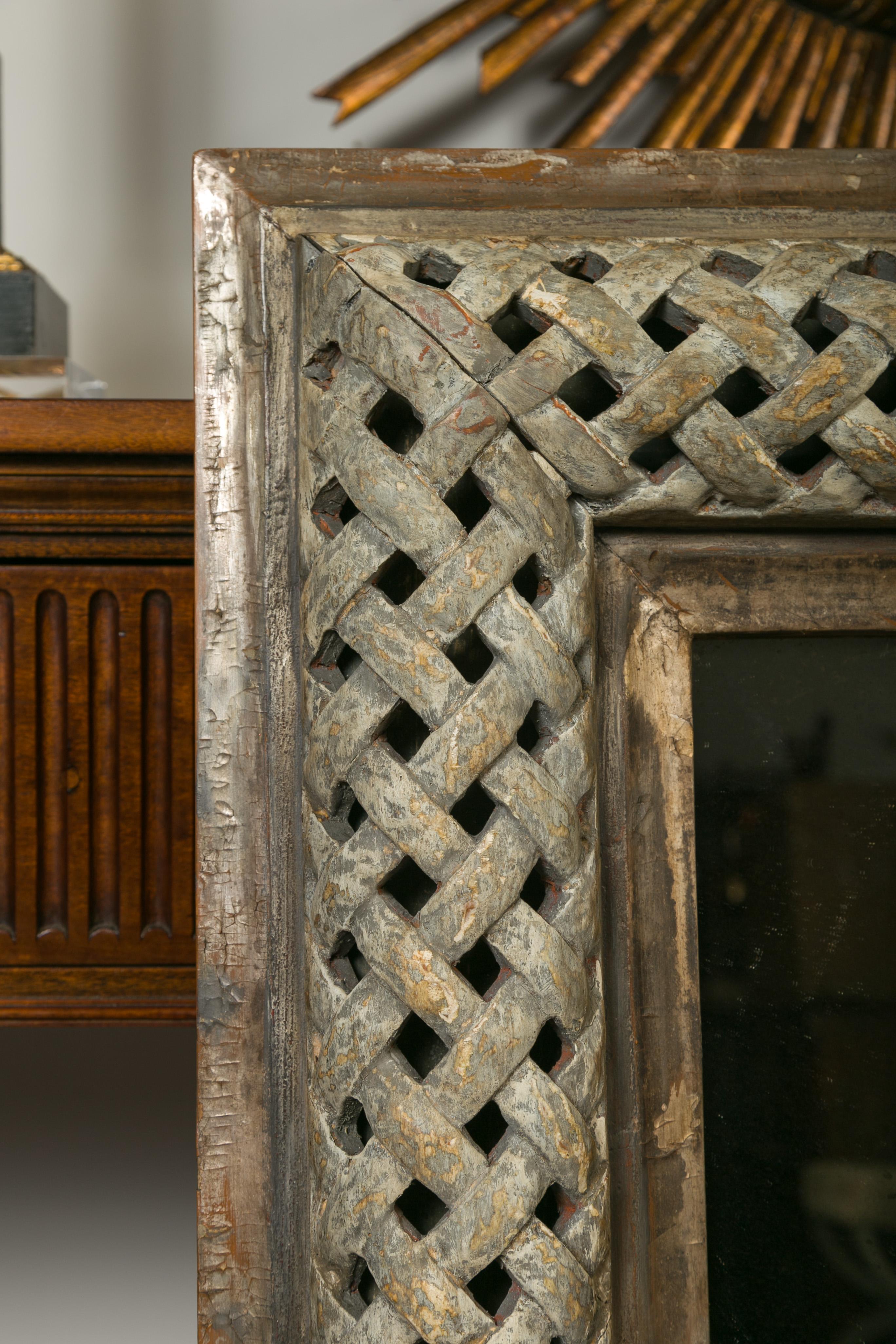Italian 1870s Painted and Carved Wooden Mirror with Trellis Inspired Motifs 8