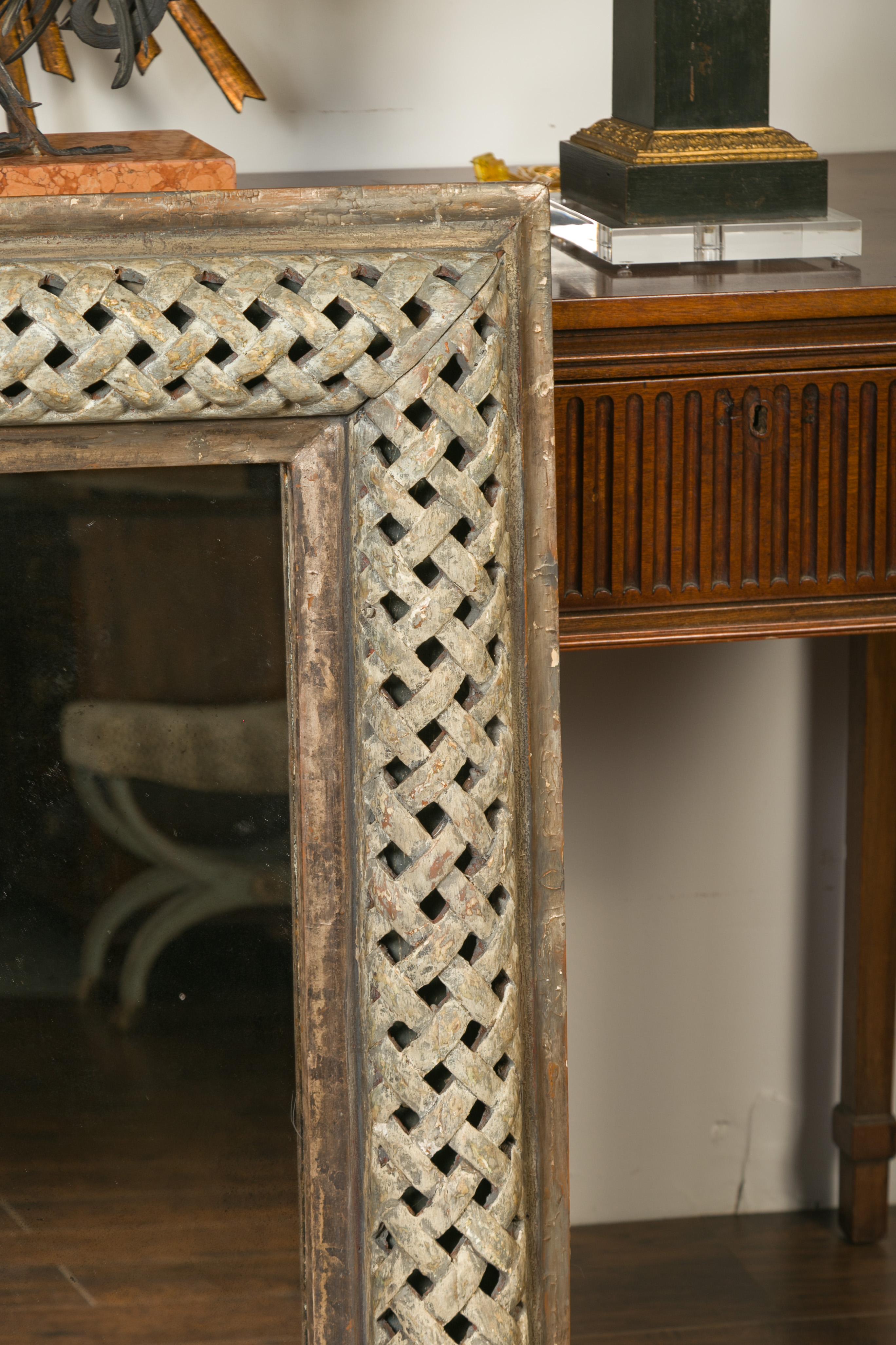 Italian 1870s Painted and Carved Wooden Mirror with Trellis Inspired Motifs 5