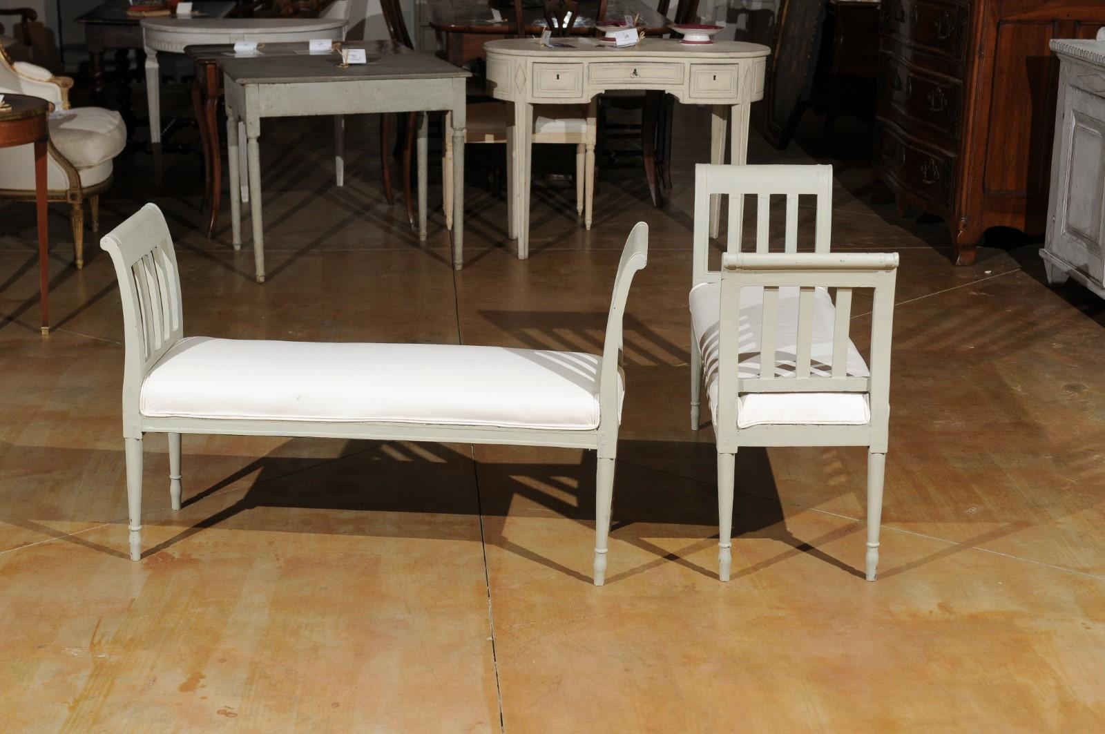 Italian 1890s Painted Wood Classical Bench with Scrolling Arms and Upholstery For Sale 3