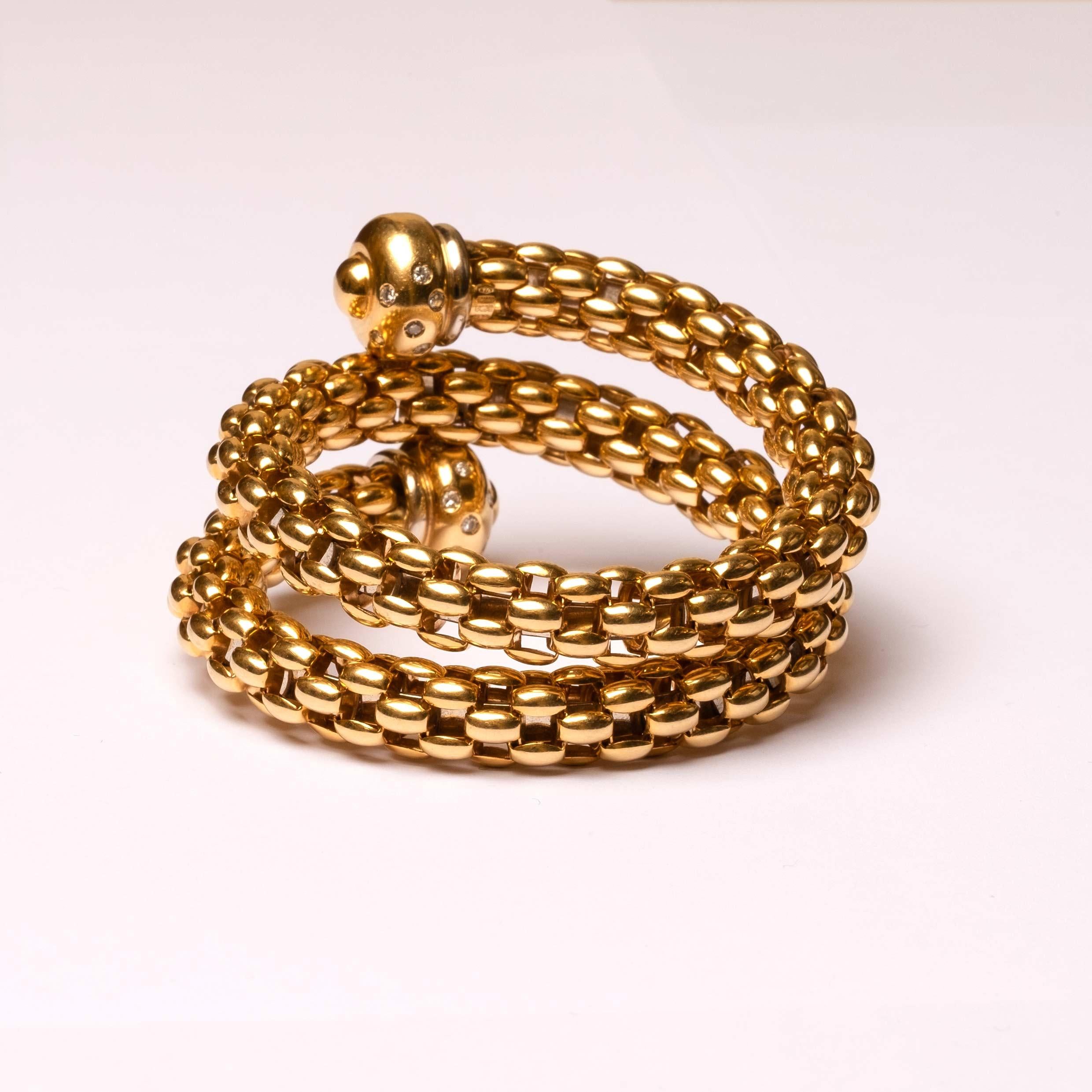 Women's or Men's Italian 18ct Yellow Gold and Diamonds Bracelet signed FOPE spring For Sale