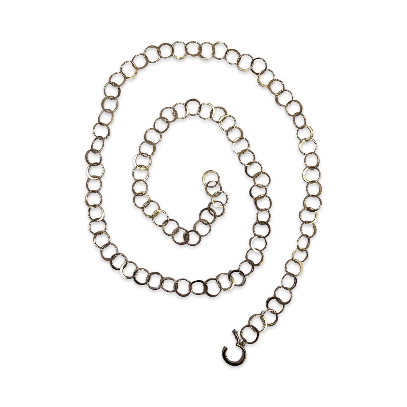 Collier Etrusque Italien 18K à maillons circulaires, Chaîne d'affirmation vintage de 34 pouces en vente 4