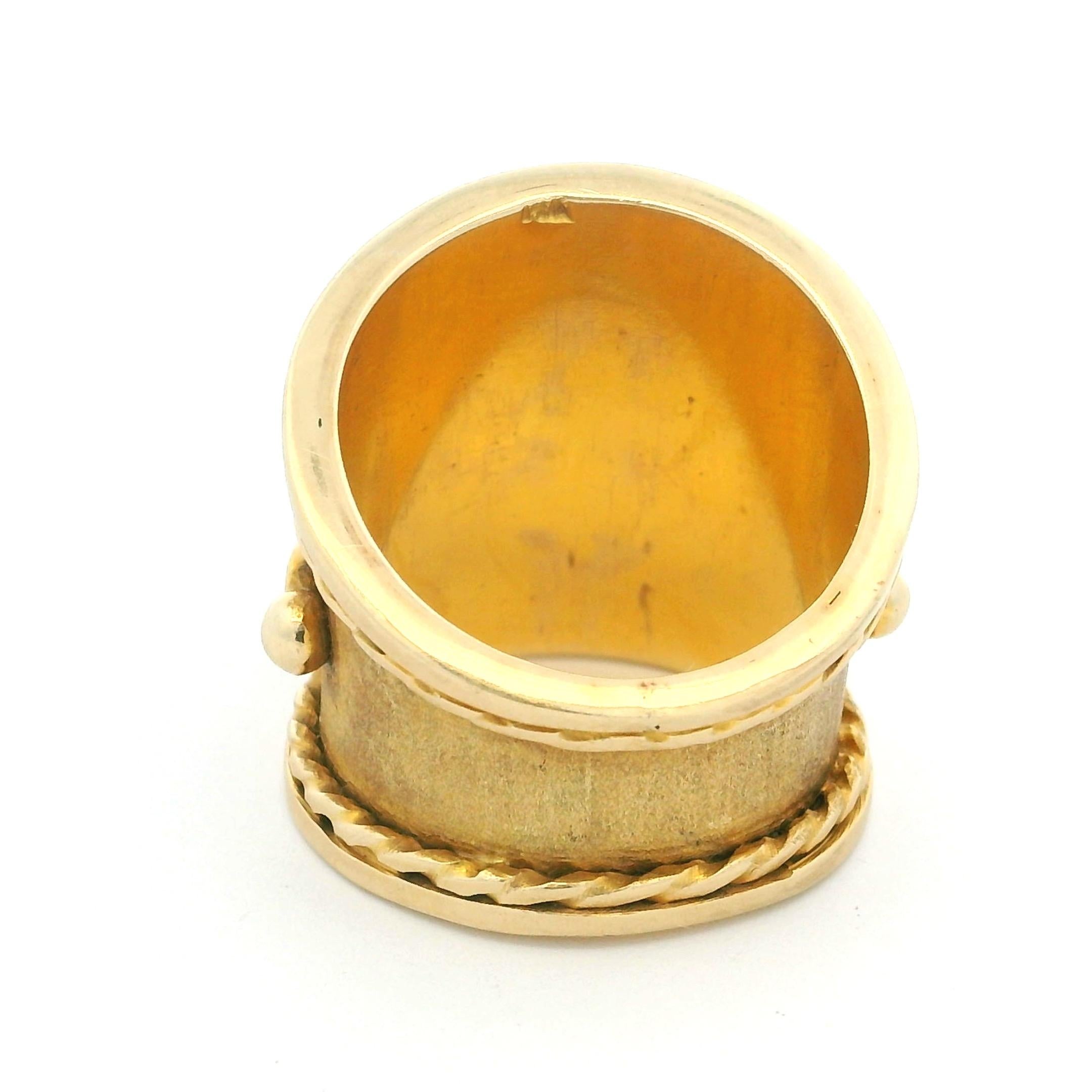 Anillo italiano del Renacimiento Etrusco de 18 quilates con cabujón de turquesa persa, circa 1970 en venta 1