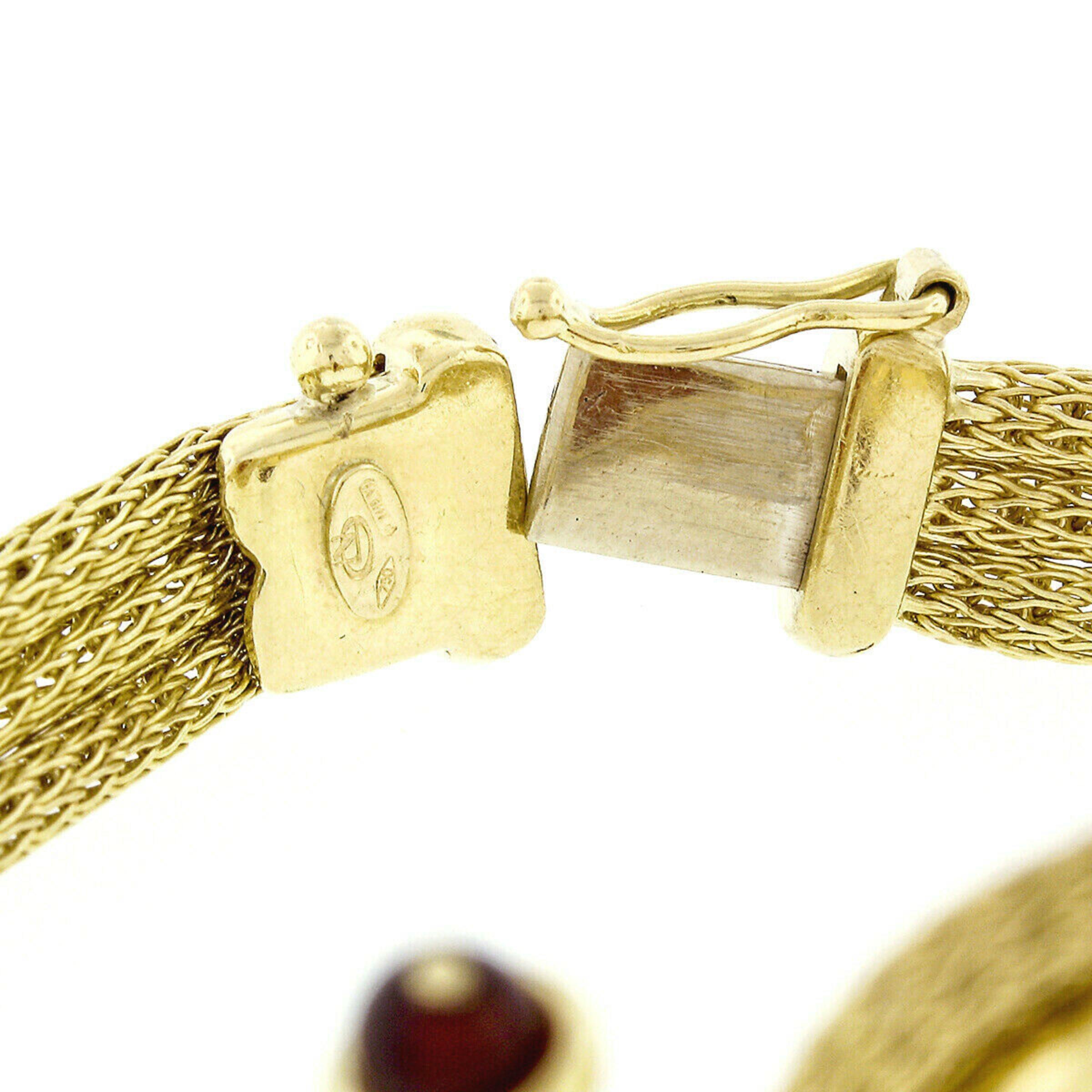 Nuovi Gioielli 18k Gold Mesh Carnelian Intaglio Necklace & Bracelet Suite Set For Sale 5