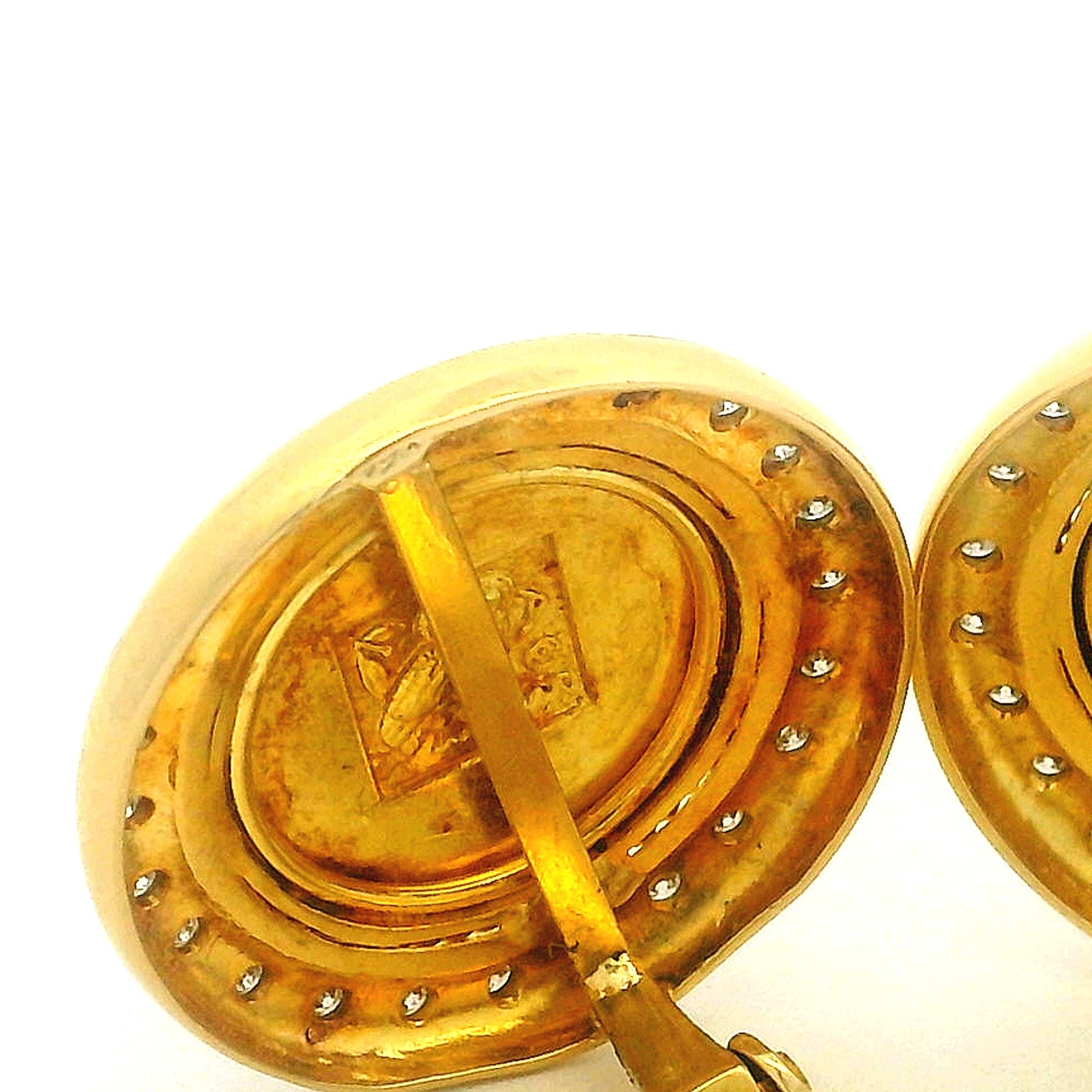 Boucles d'oreilles italiennes en or 18K et diamants avec motif de pièces d'Athéna et de hibou, Circa 1980 en vente 5