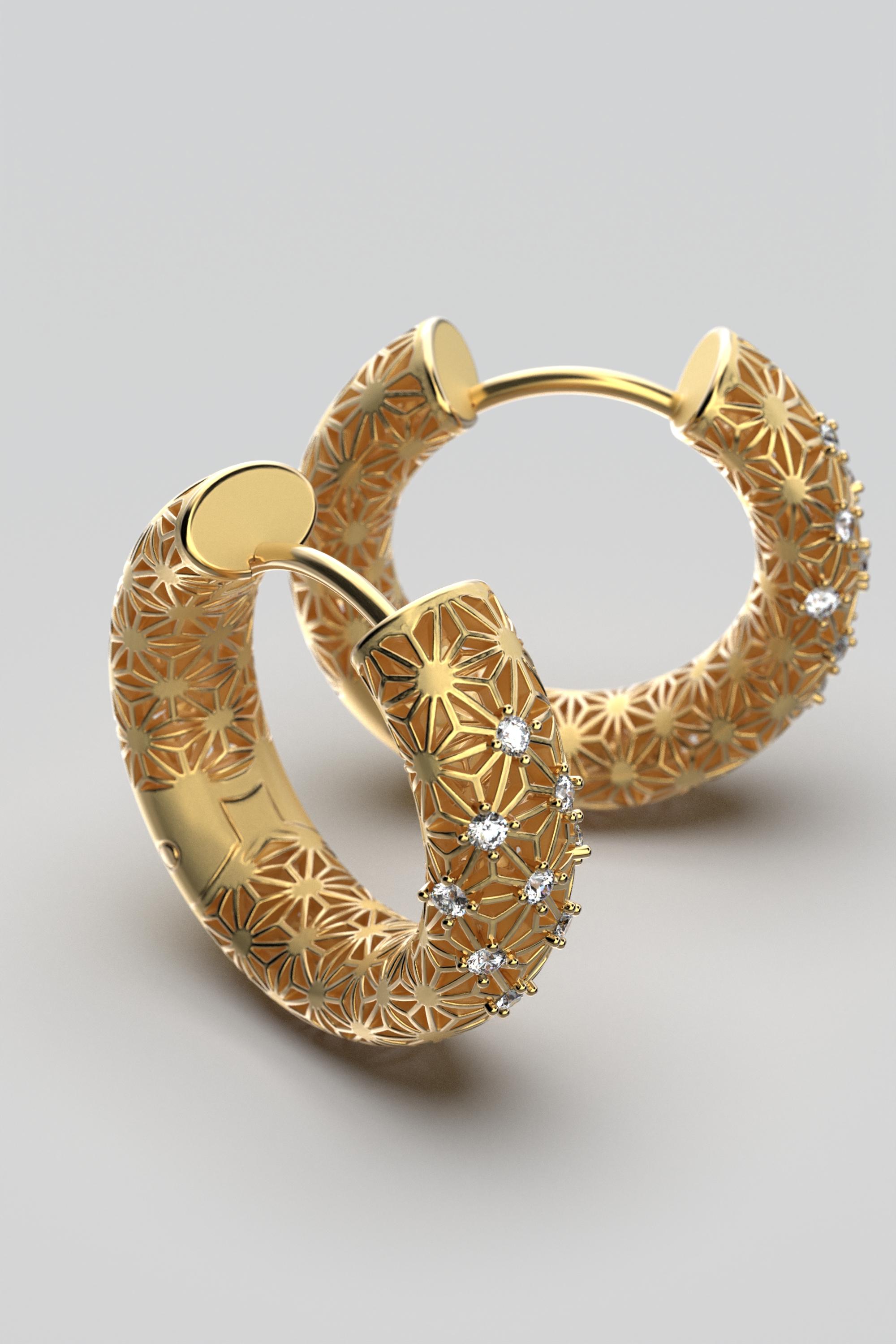 Modern Italian 18K Gold Diamond Hoop Earrings Sashiko Pattern - Oltremare Gioielli For Sale