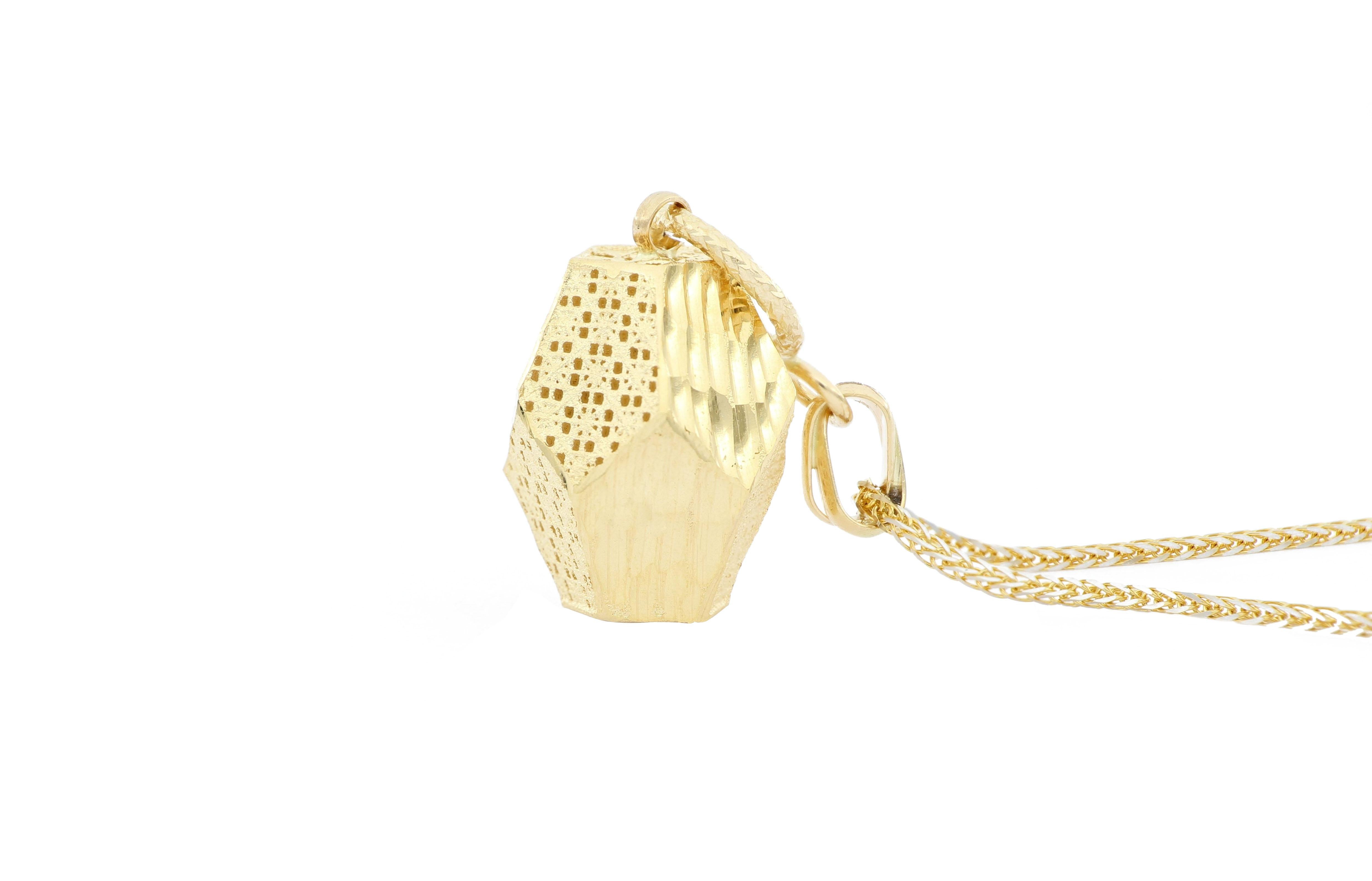 Contemporary Italian 18K Gold Dodecahedral Pendant Necklace For Sale