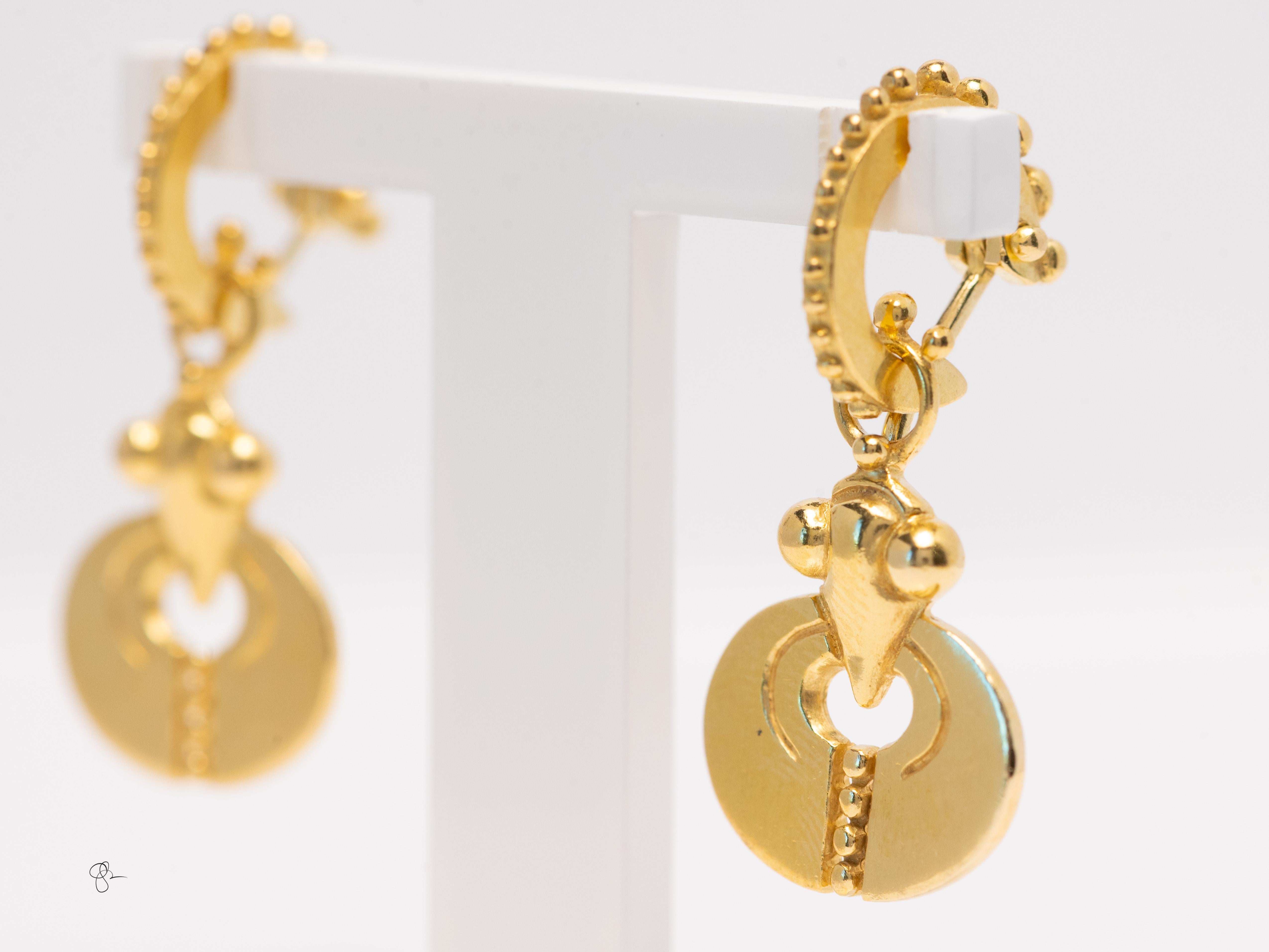 da uomo o donna Orecchini pendenti in oro 18k - Design moderno e artigianale, Made in Italy in vendita