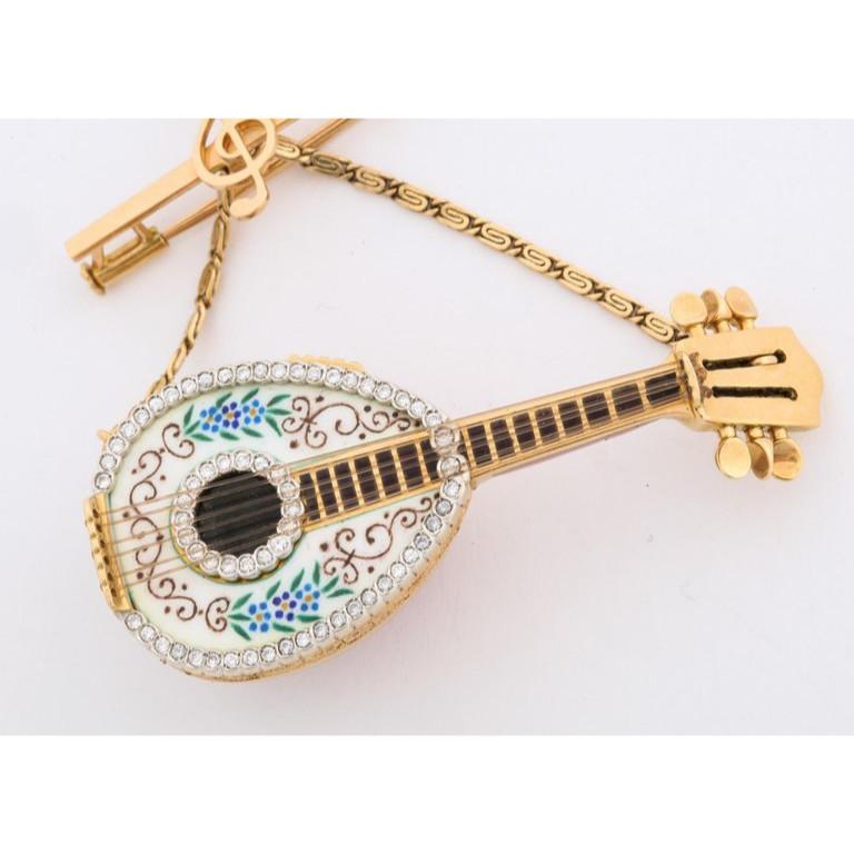 mandolin necklace