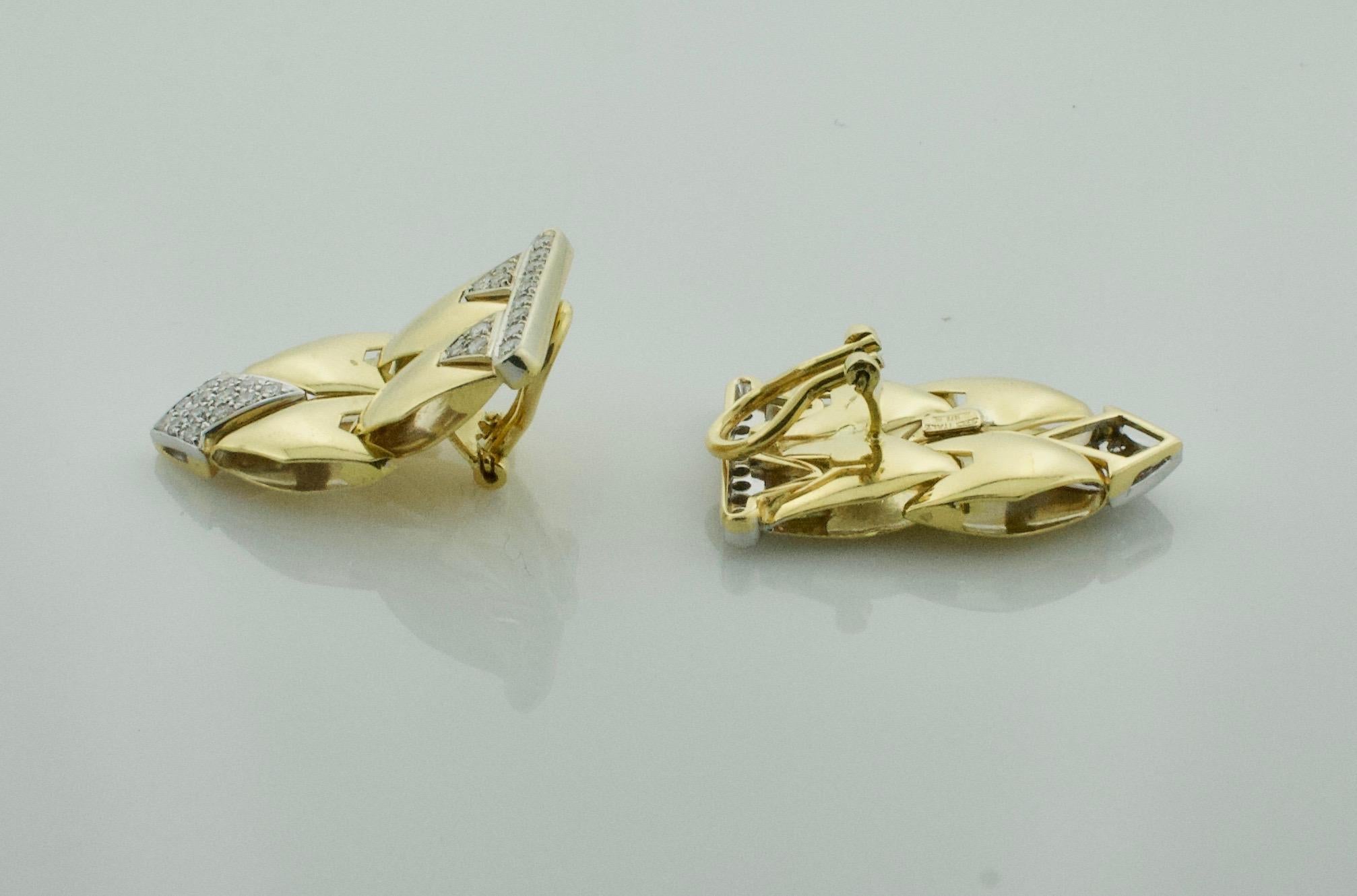 Italian 18k Gold Flexible Diamond Earrings – 1.00 Carat Total In New Condition For Sale In Wailea, HI