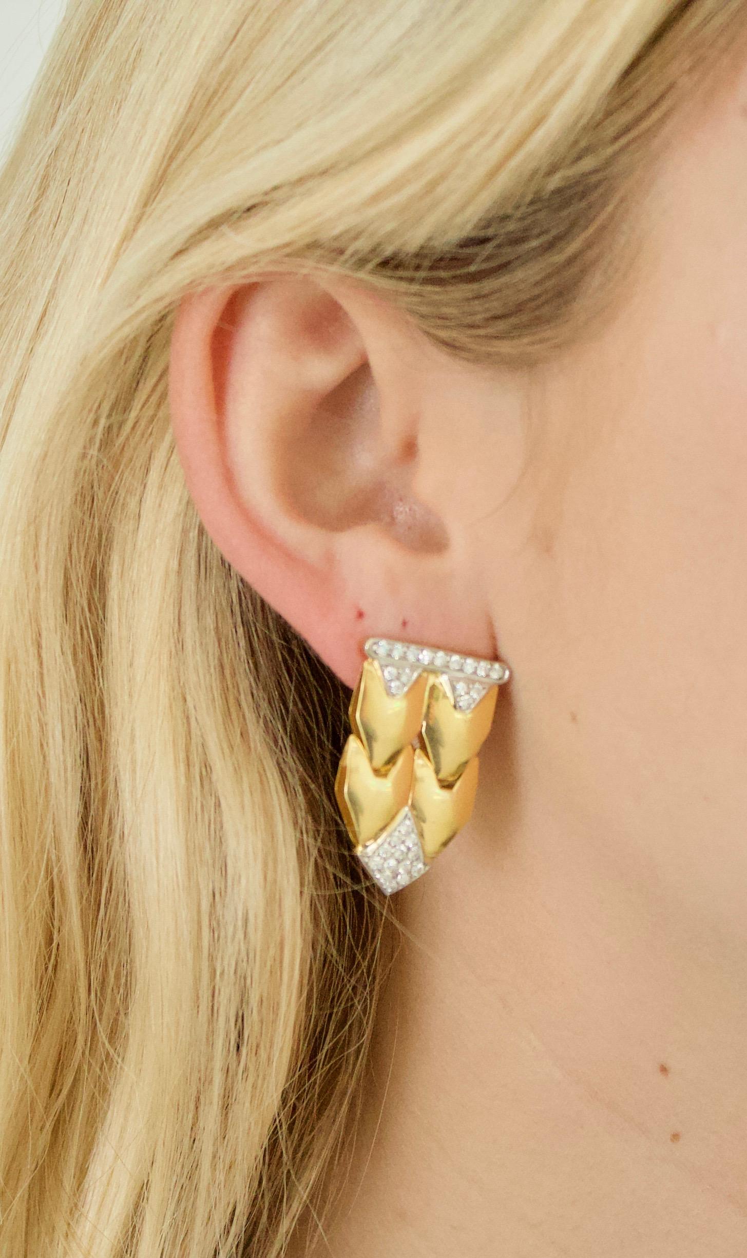 Italian 18k Gold Flexible Diamond Earrings – 1.00 Carat Total For Sale 1
