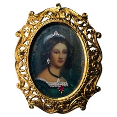 Broche/Pendentif italien en or 18 carats peint à la main avec un portrait miniature de femme 
