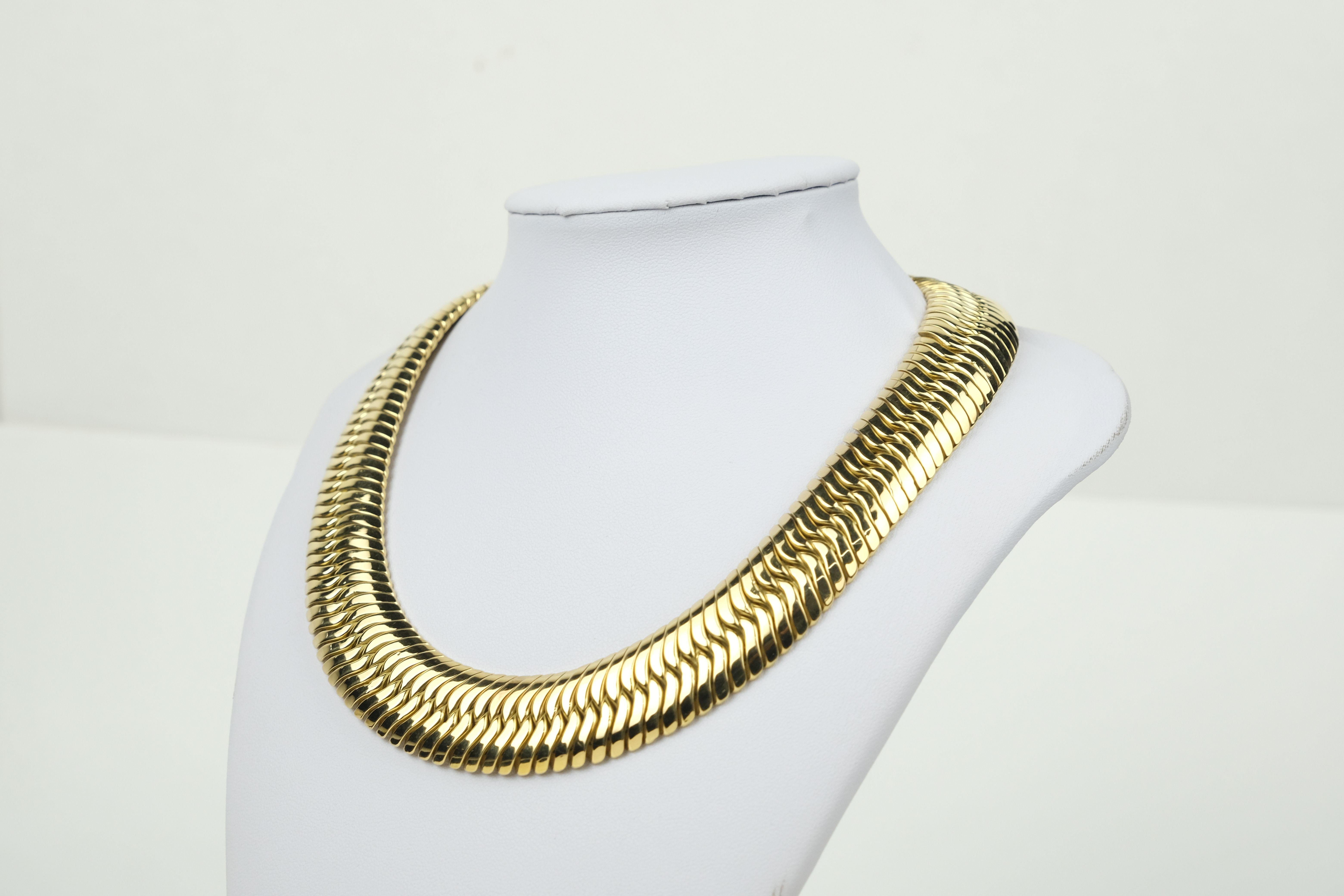 18k gold herringbone necklace made in italy