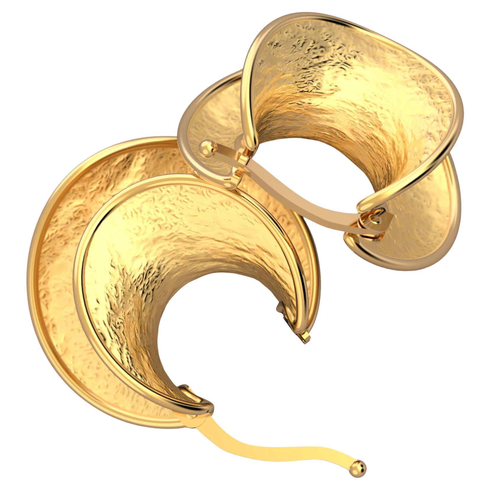 Made to order 21 mm diameter beautiful hoop earrings crafted in polished and raw solid gold 18k 
Available in yellow gold, rose gold and white gold
The earrings are secured by a trusty snap closure.
The approximate total weight is 5,5 grams in 18k