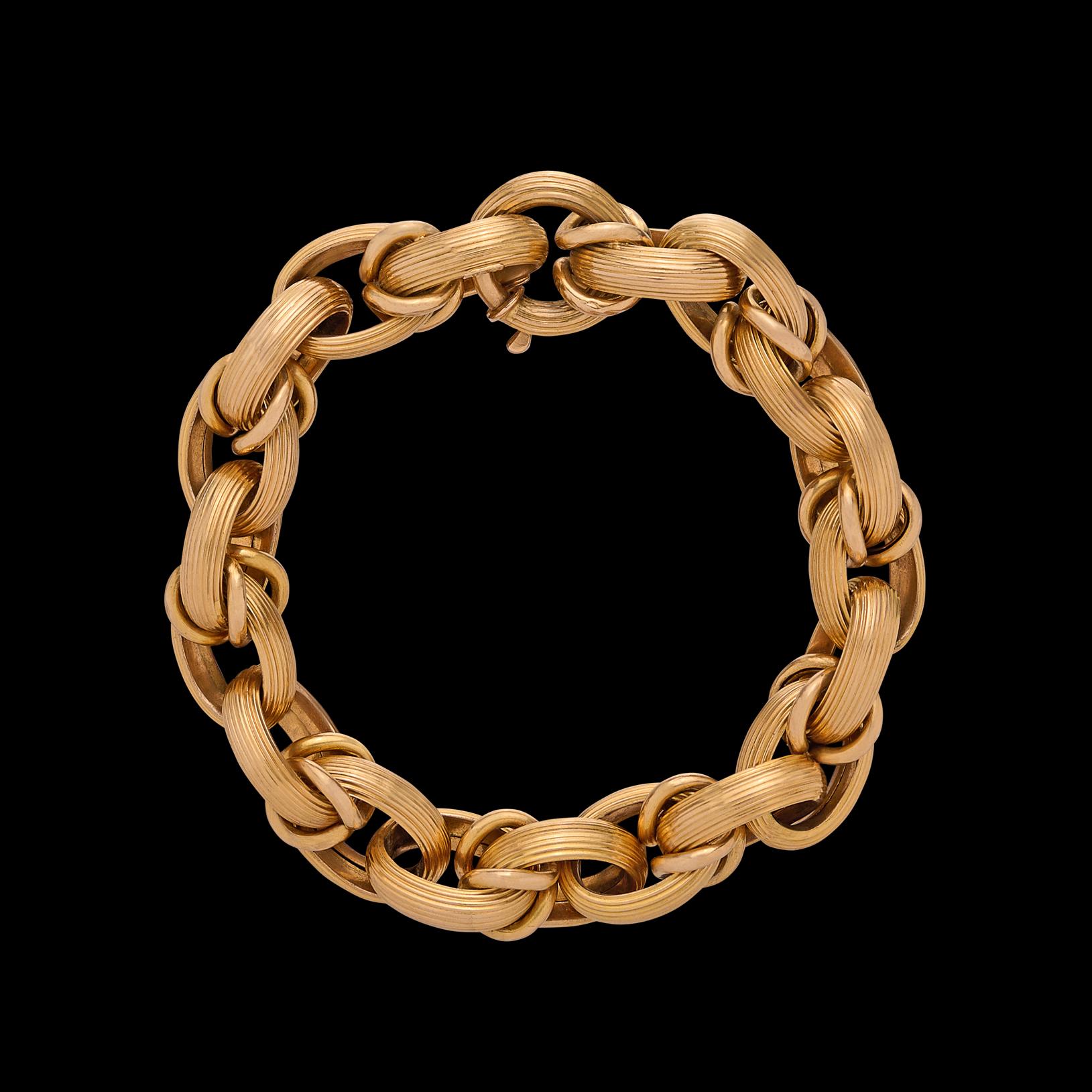 Italian 18k Gold Textured Link Bracelet In New Condition In San Francisco, CA