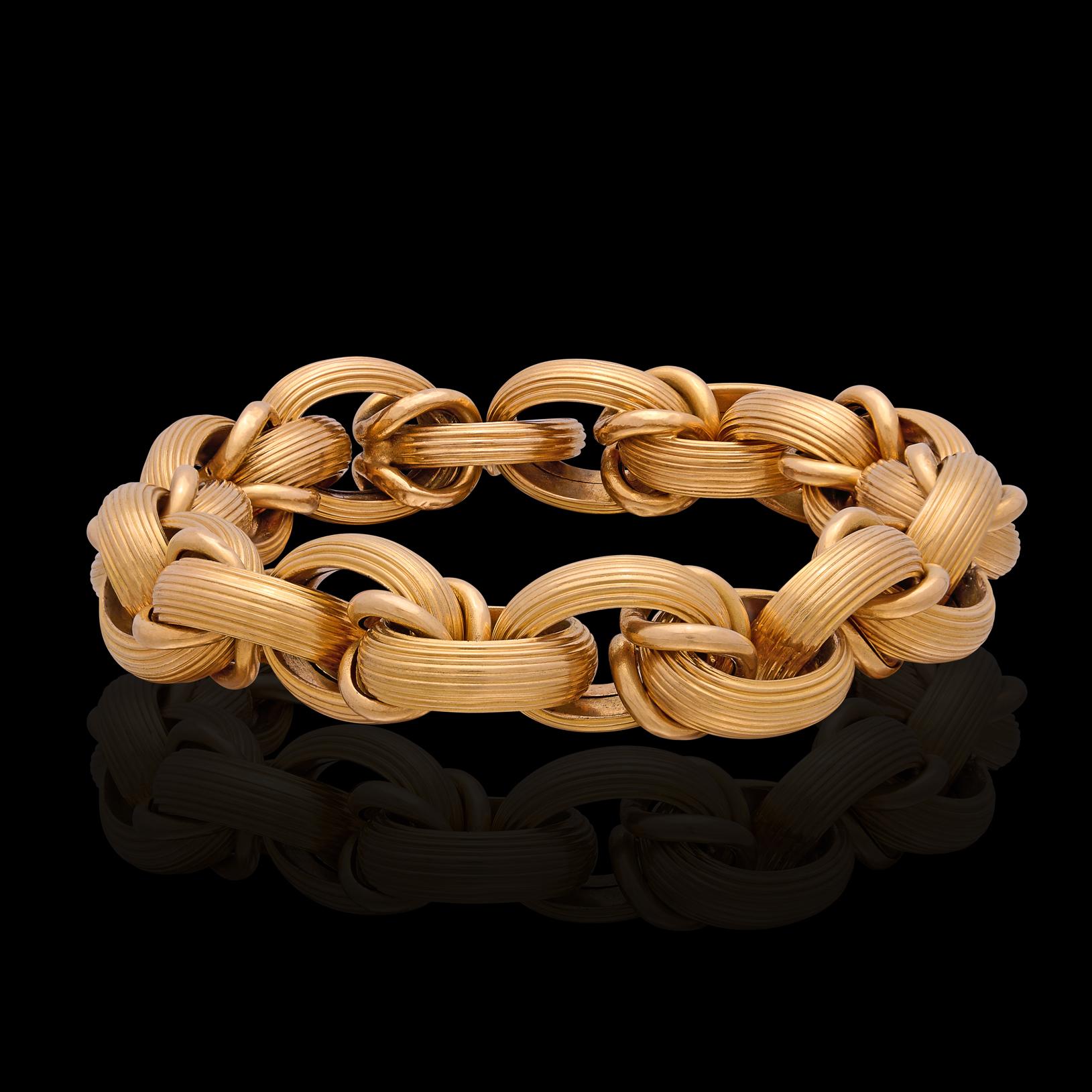 Italian 18k Gold Textured Link Bracelet 1