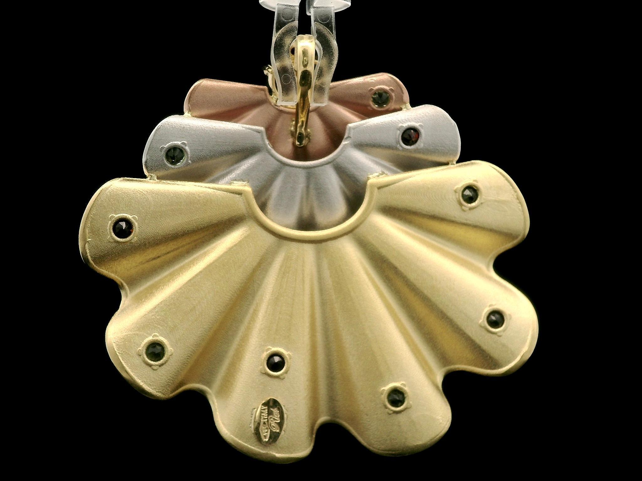 Italian 18k Tri Color Red & Green Gemstones Flared Ruffled Textured Pendant For Sale 5