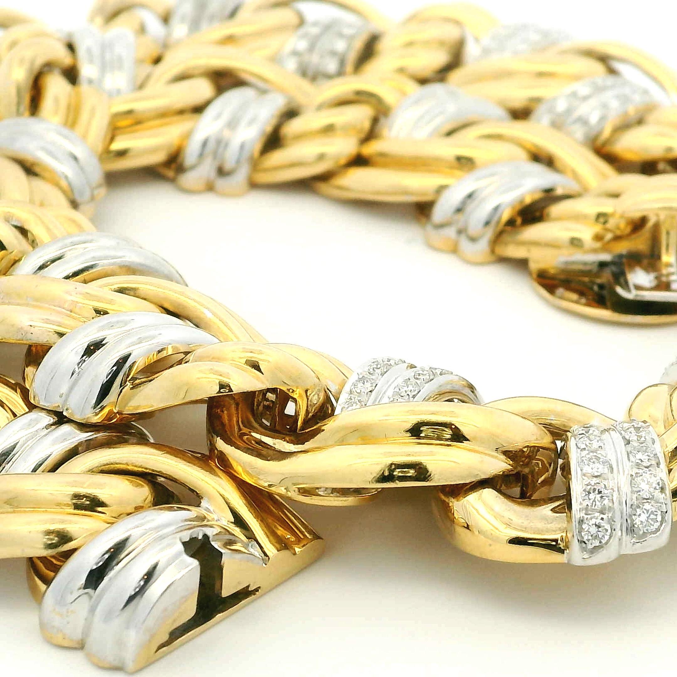 Italienische 18K Gelb- und Weißgold schwere A Link Halskette mit 5,5 Karat Diamant im Zustand „Hervorragend“ im Angebot in Miami, FL