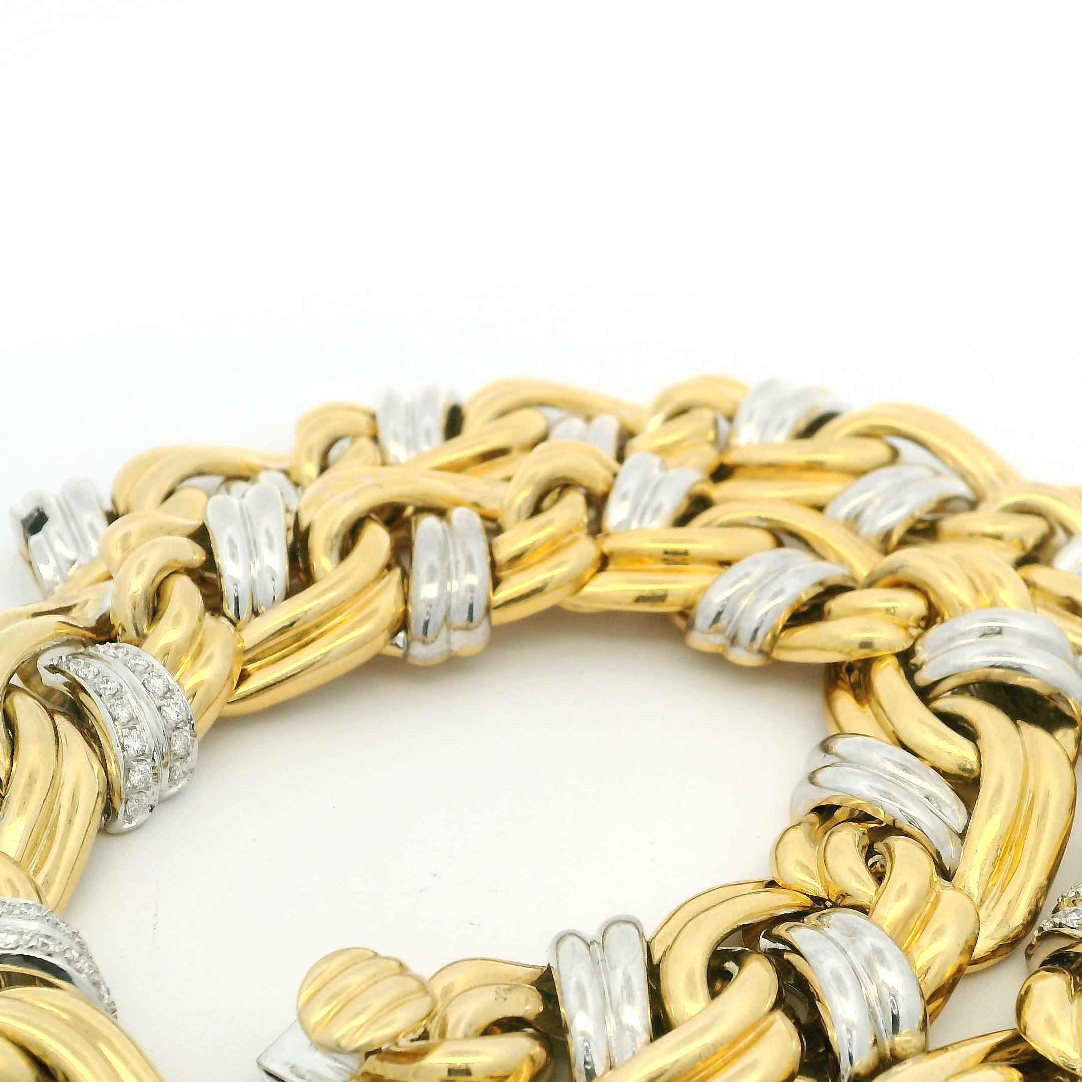 Italienische 18K Gelb- und Weißgold schwere A Link Halskette mit 5,5 Karat Diamant im Angebot 2