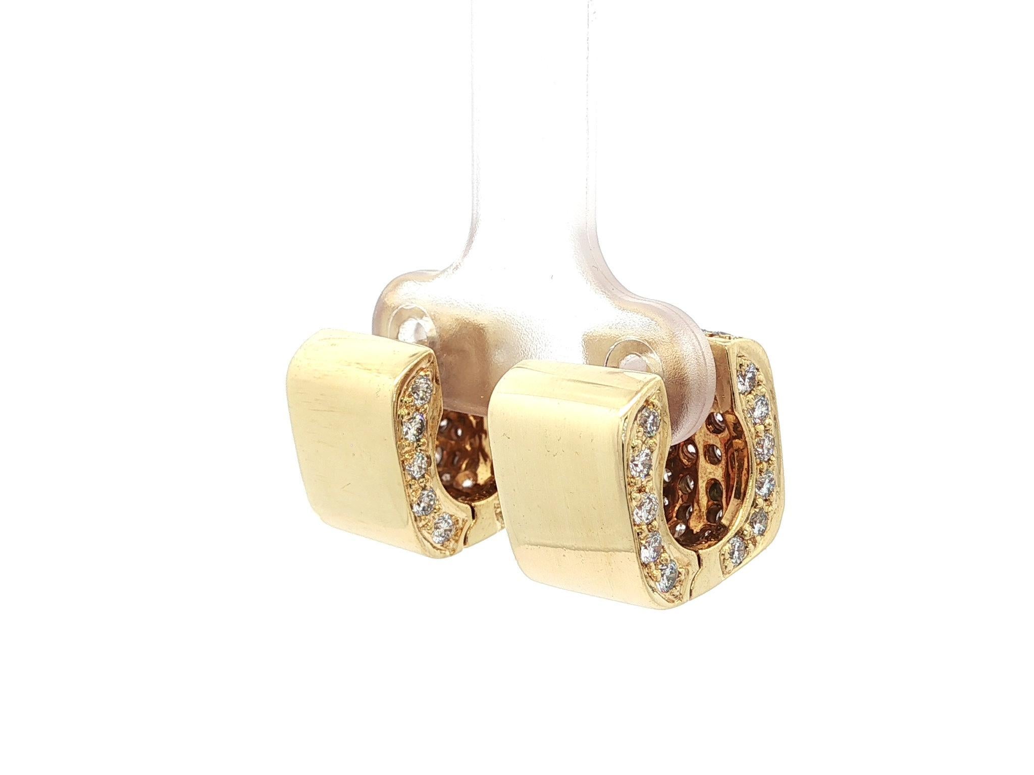 Boucles d'oreilles italiennes en or jaune 18k avec diamant pavé de feu 1.55ctw en vente 6