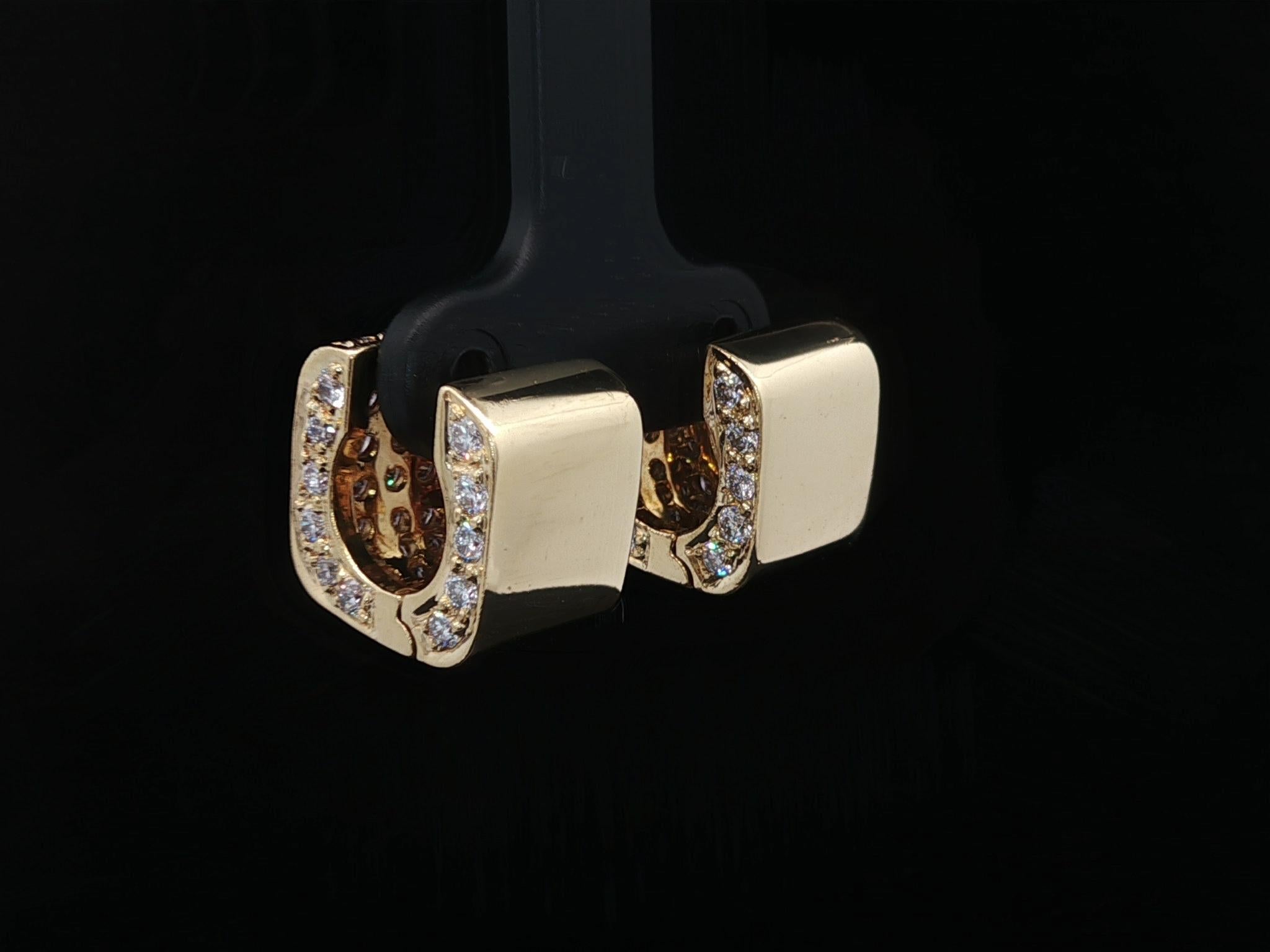 Boucles d'oreilles italiennes en or jaune 18k avec diamant pavé de feu 1.55ctw Pour femmes en vente