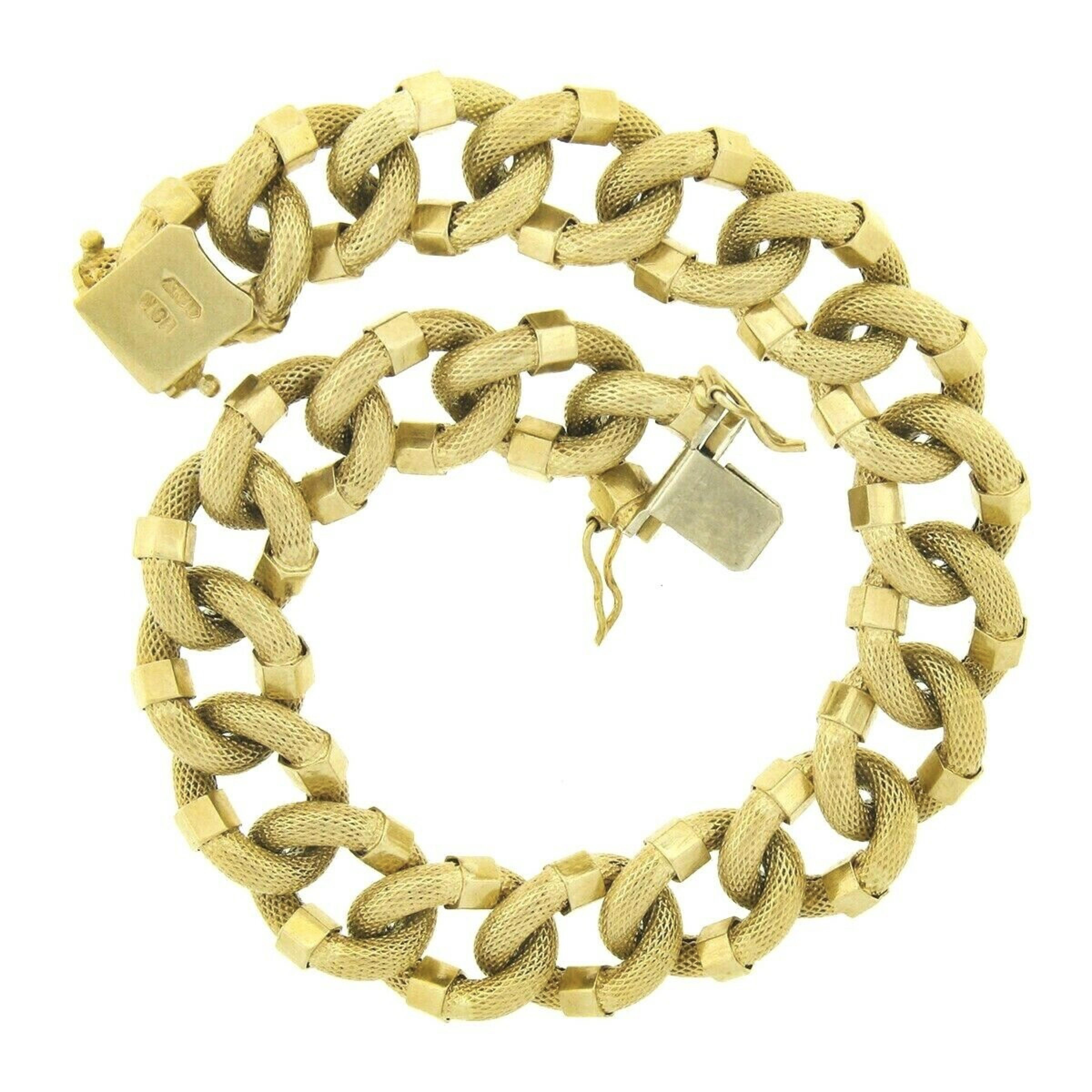 Italian 18K Yellow Gold Textured Faceted Fancy Open Curb Link Bracelet In Good Condition In Montclair, NJ