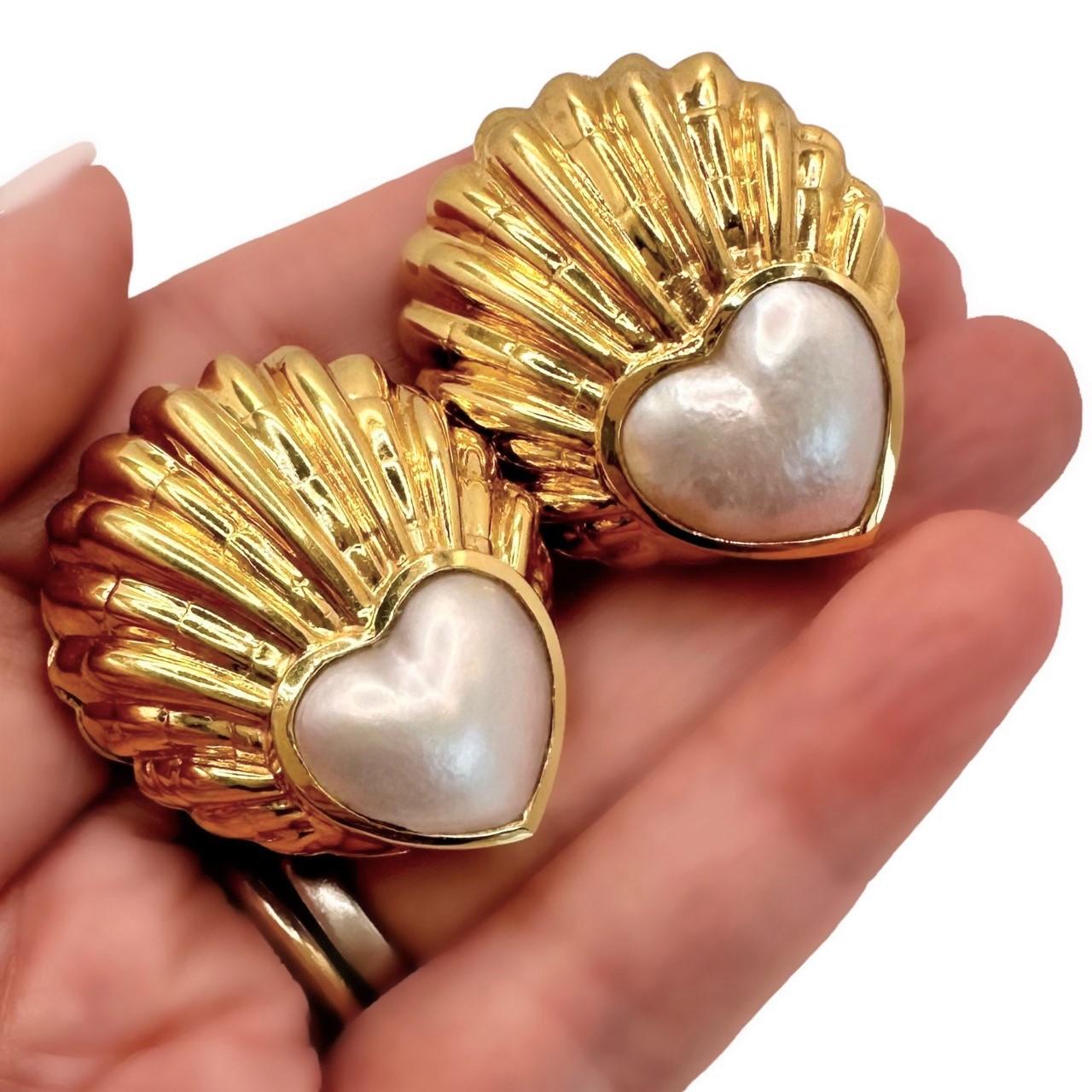 Italian 18k Yellow Gold and Mabe Pearl Seashell Earrings For Sale 2
