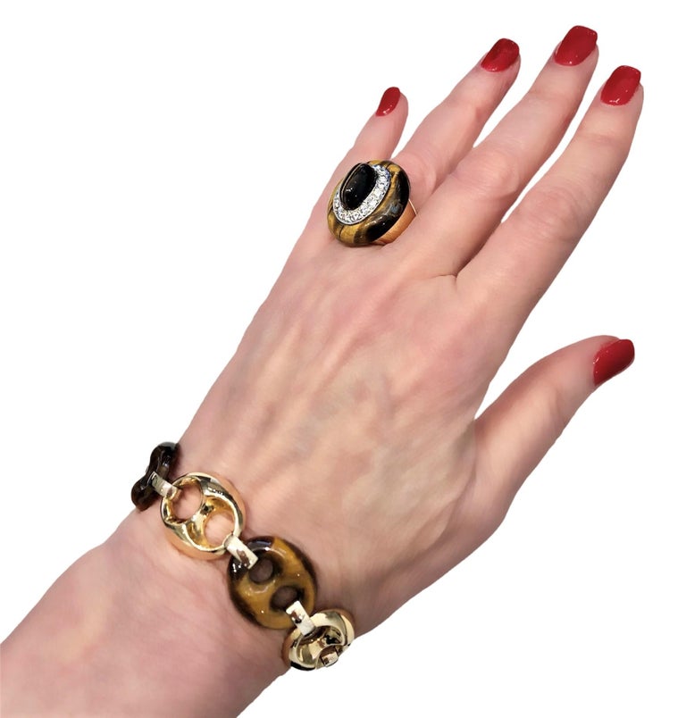 Italian 18K Yellow Gold and Tiger's Eye Mariner's Link Bracelet For Sale at  1stDibs