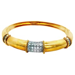 Italian 18K Yellow Gold Diamond Pave Bangle Bracelet, 1.11 Carat