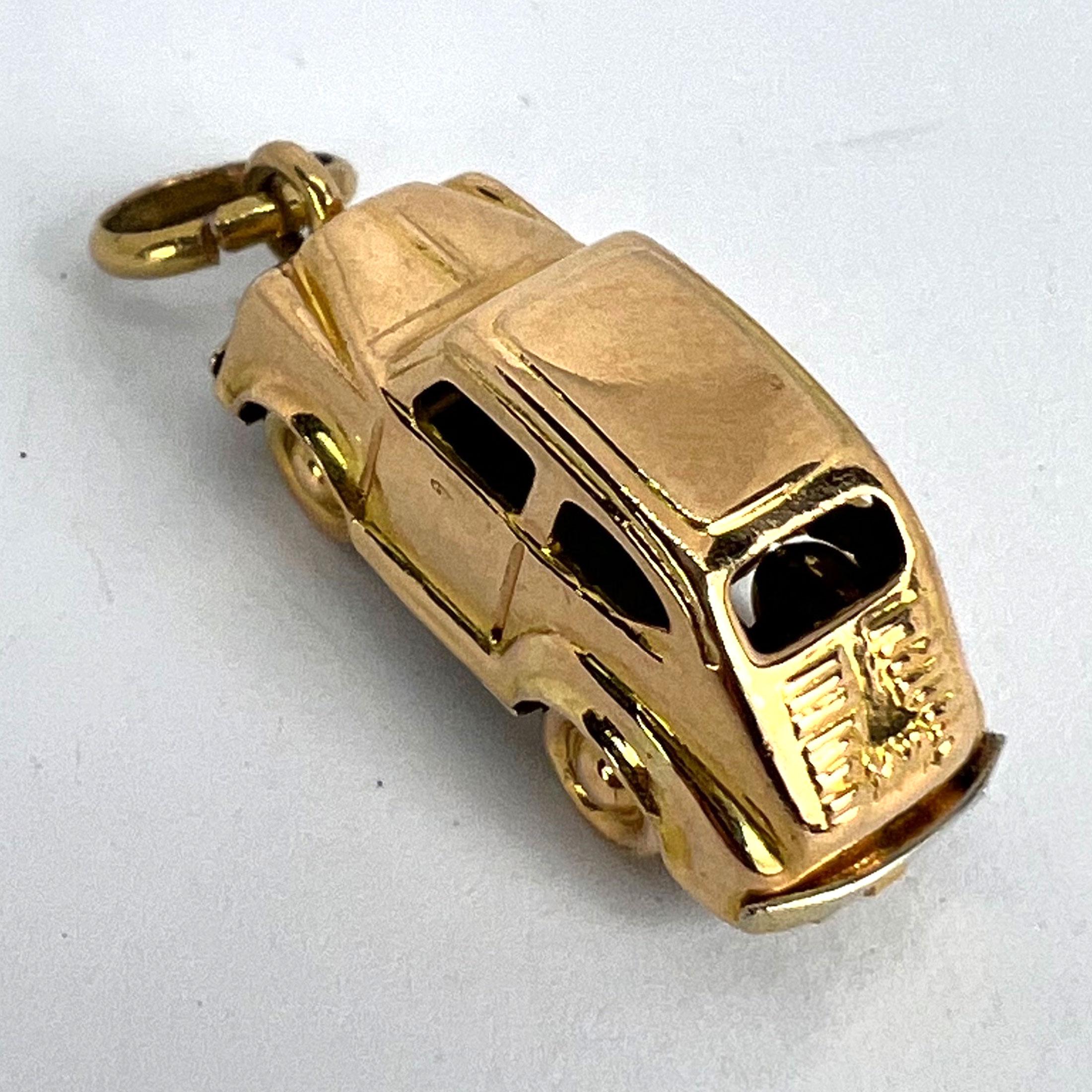 Italian 18K Yellow Gold Mechanical Saloon Car Charm Pendant For Sale 9