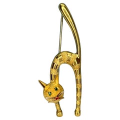 Retro Italian 18k Yellow Gold Sapphire & Ruby Cat Brooch Brushed Textured Stripe Gold