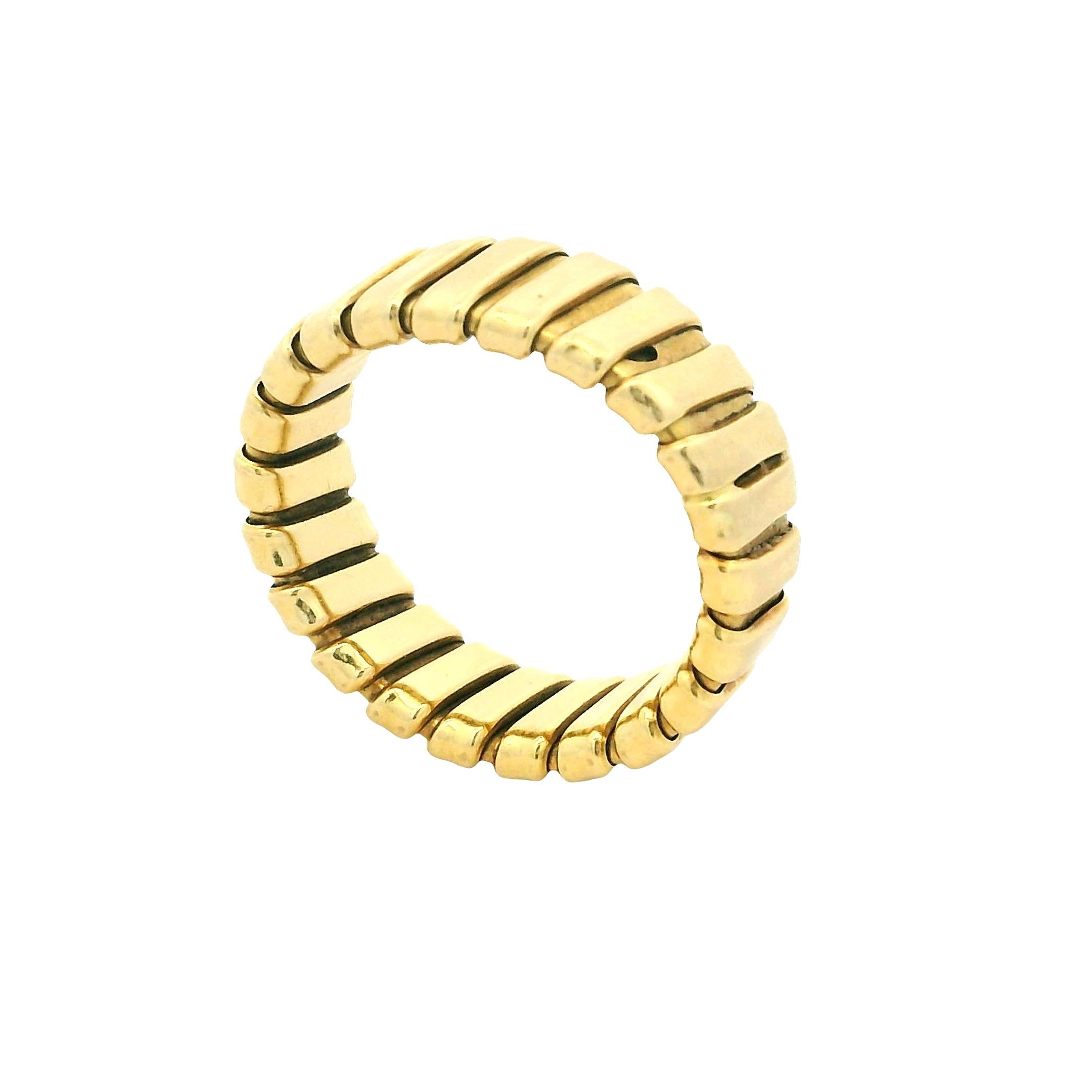 Anello flessibile Tubogas d'epoca in oro giallo 18 carati, misura 9,5 In condizioni ottime in vendita a Miami, FL