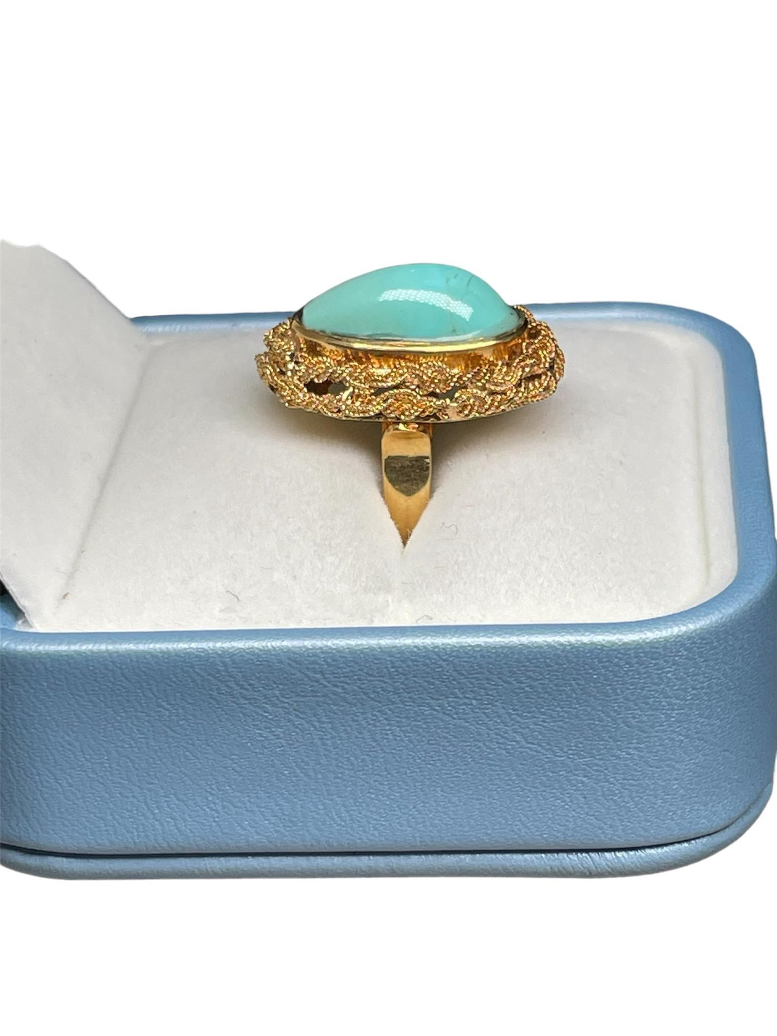 Italian 18K Yellow Gold Turquoise Cocktail Ring For Sale 5