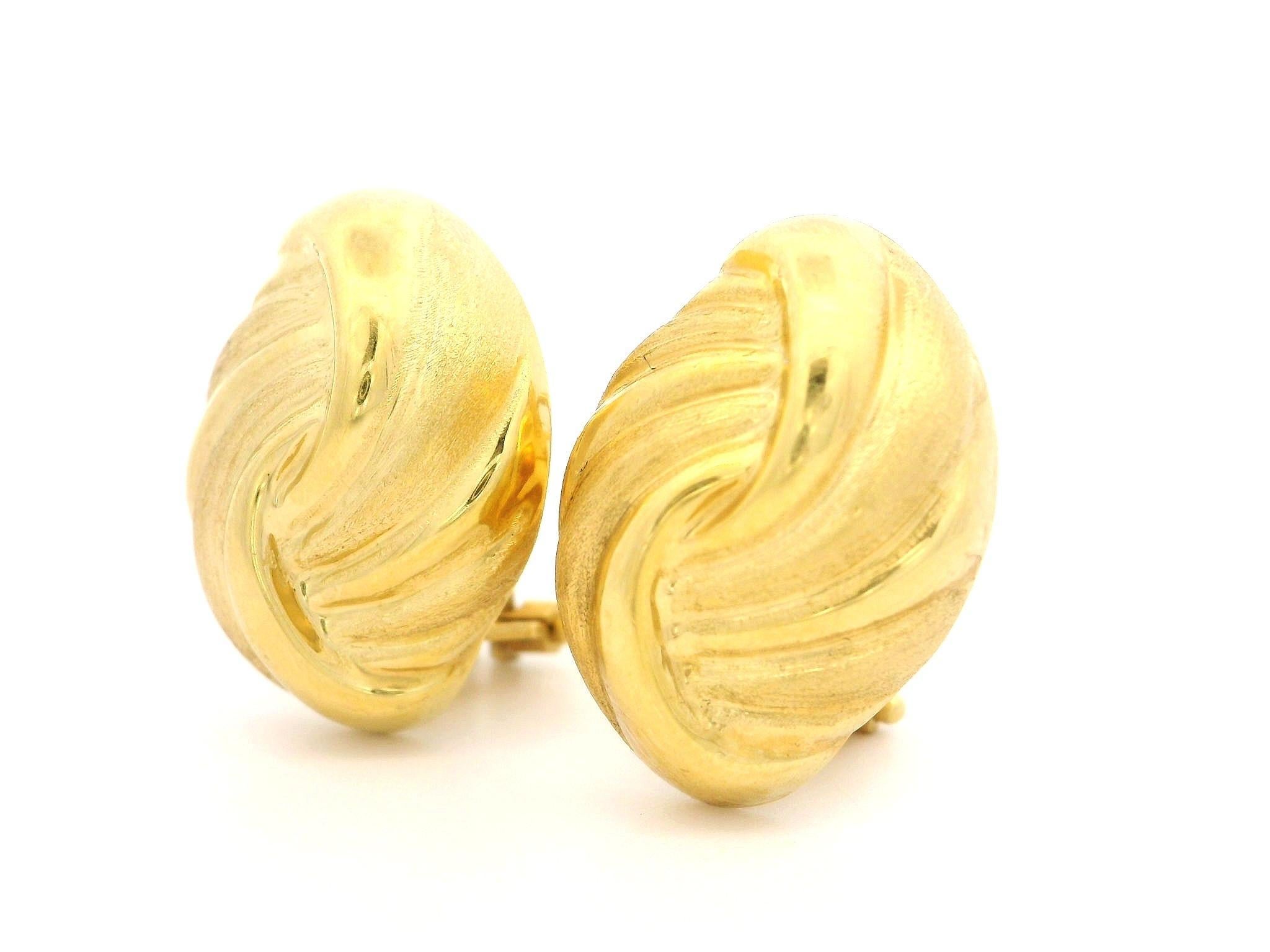 Italian 18k Yellow Gold Twist Look Puffed Dual Finish Button Omega Earrings For Sale 1