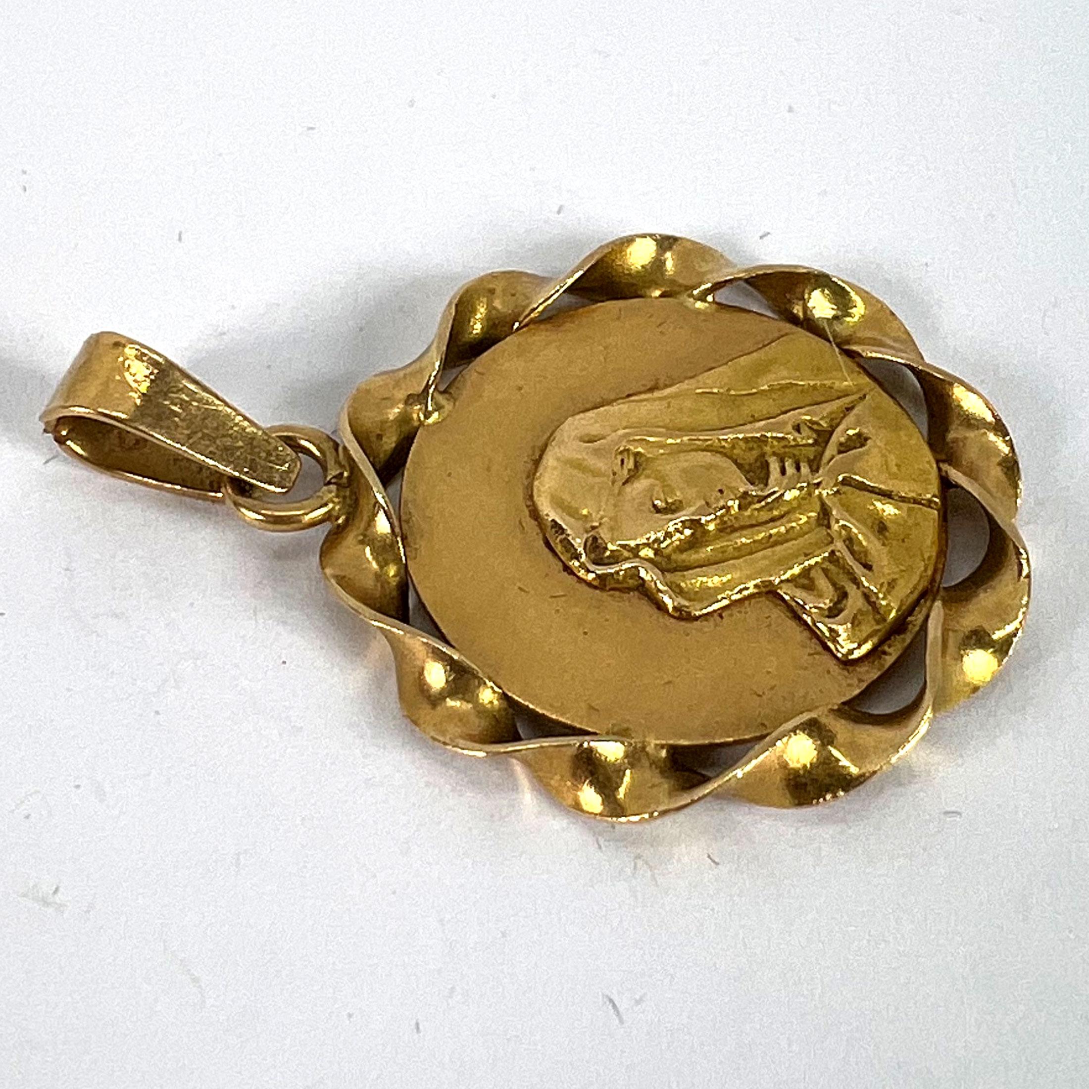 Italian 18K Yellow Gold Virgin Mary Twisted Frame Medal Pendant For Sale 10