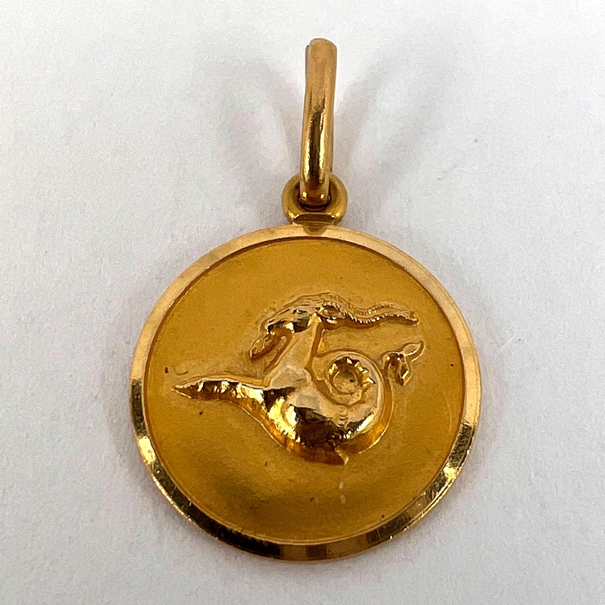 Italian 18k Yellow Gold Zodiac Capricorn Charm Pendant 7