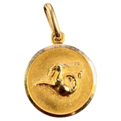 Italian 18k Yellow Gold Zodiac Capricorn Charm Pendant